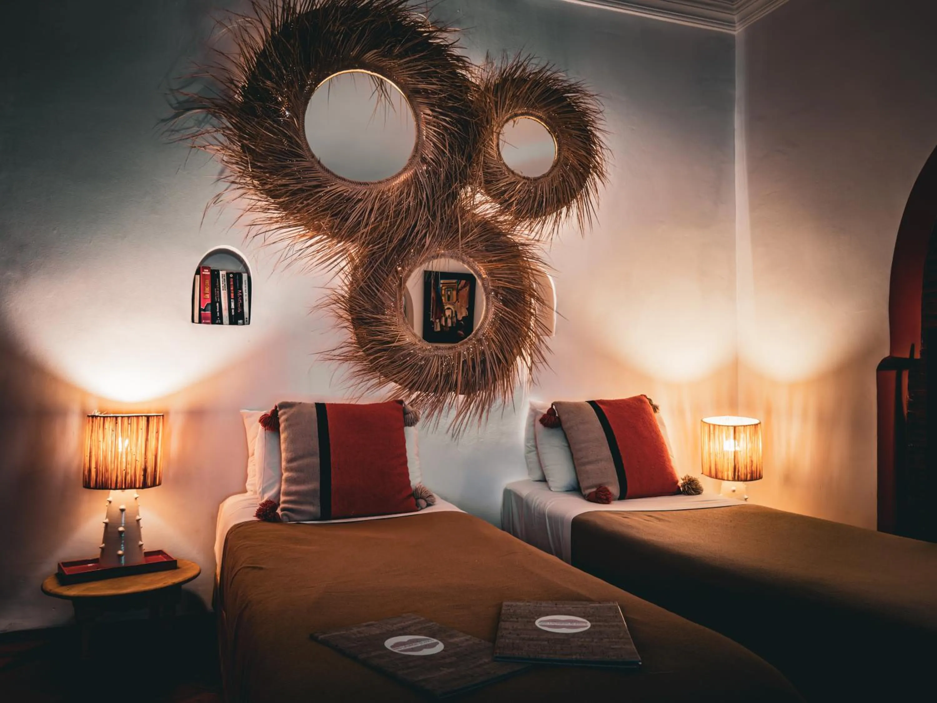 Bed in Riad Lauriers Blancs