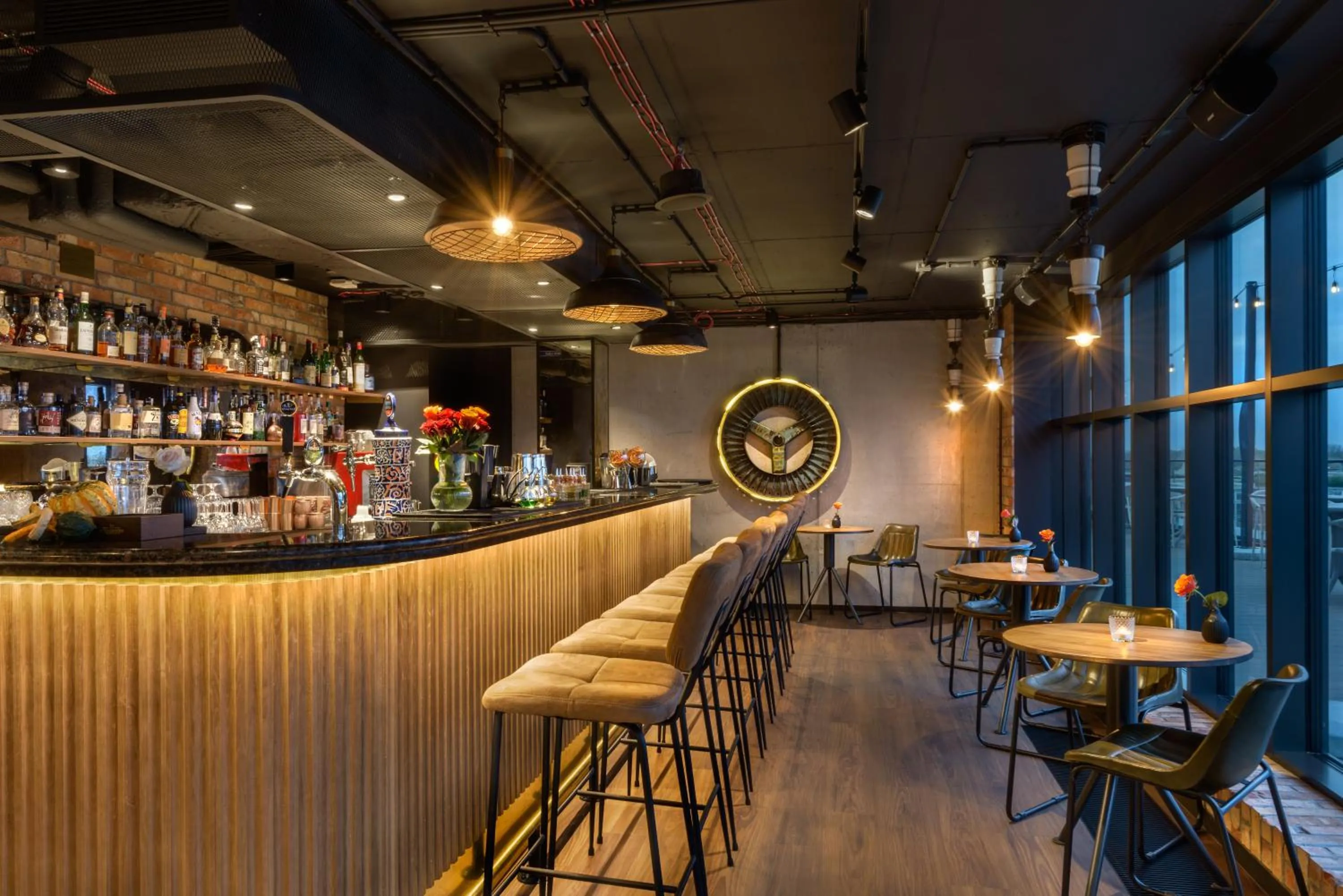 Lounge or bar in Barceló Warsaw Powiśle