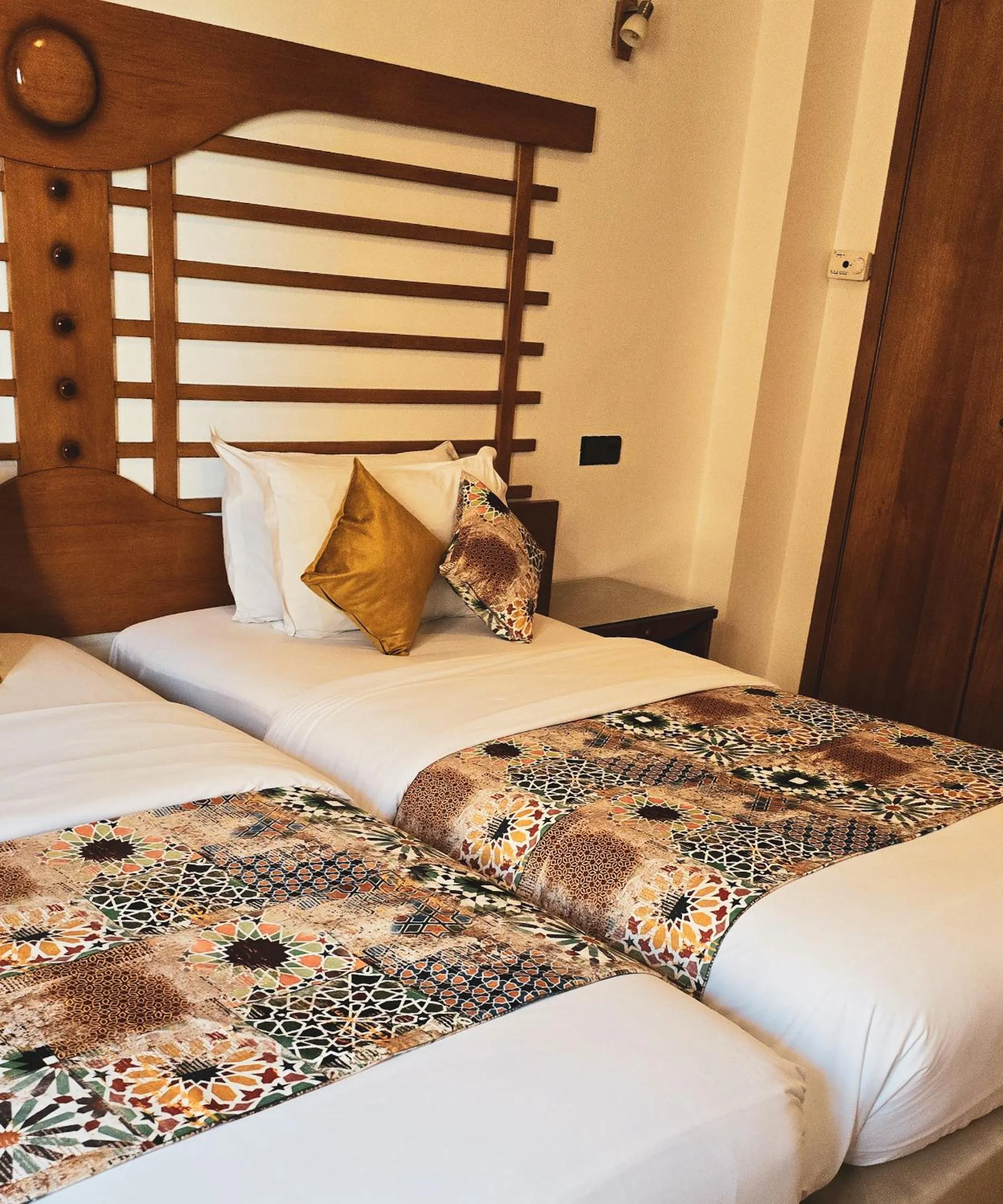 Bed in Hôtel Rembrandt