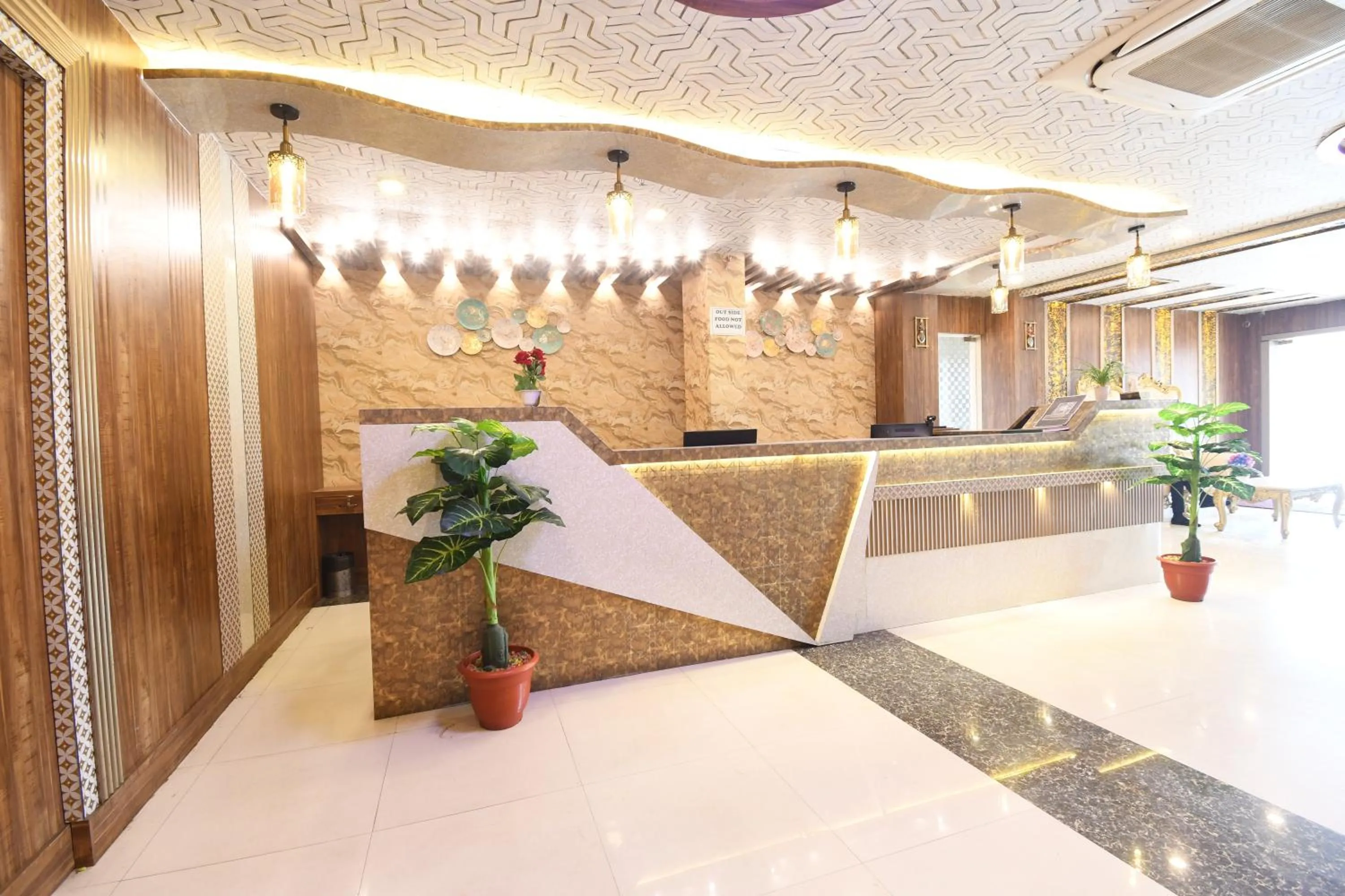 Lobby or reception in Hotel Jyoti International