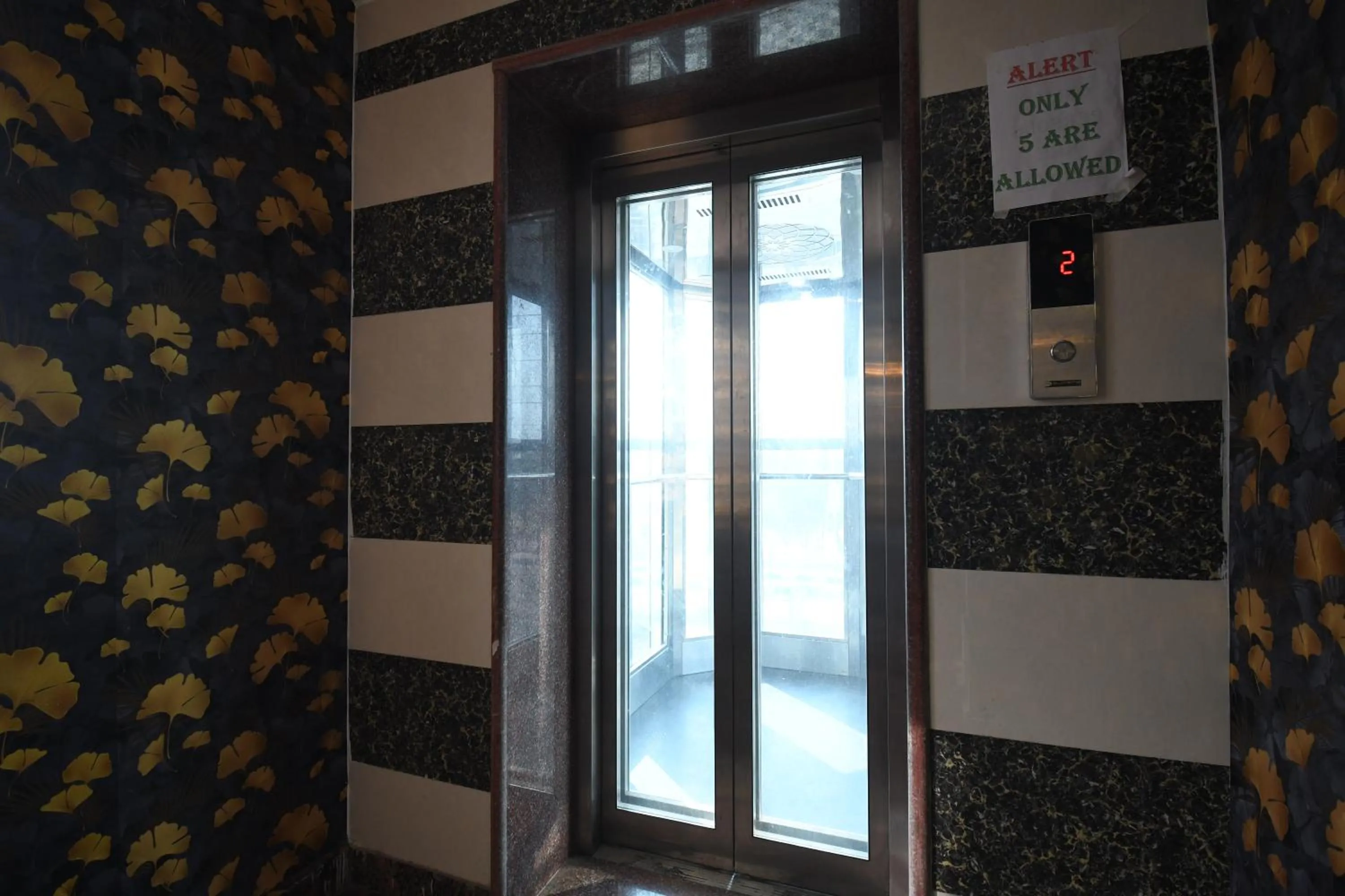 elevator in Hotel Jyoti International