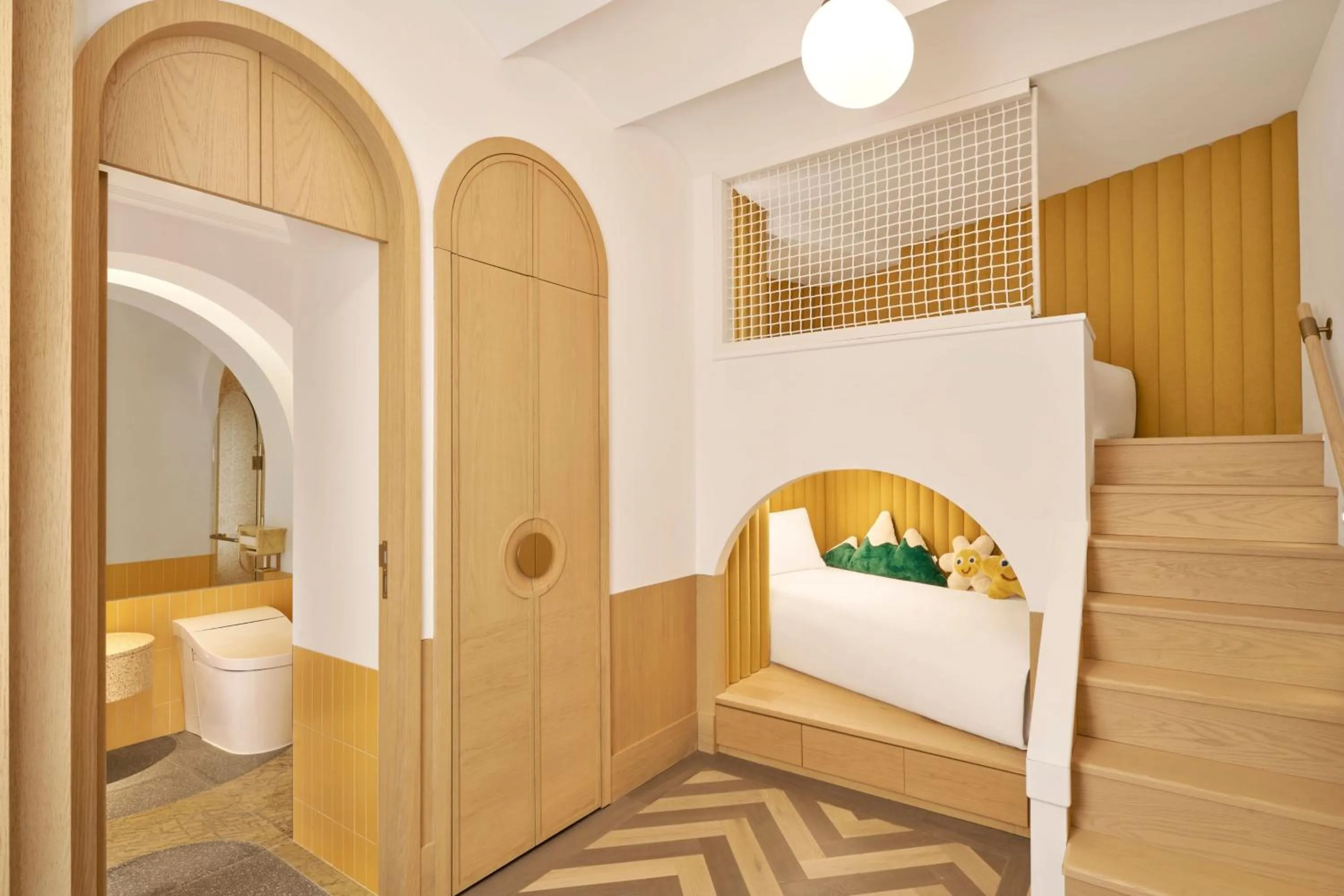 Bedroom, Bed in JW Marriott Jeju Resort & Spa