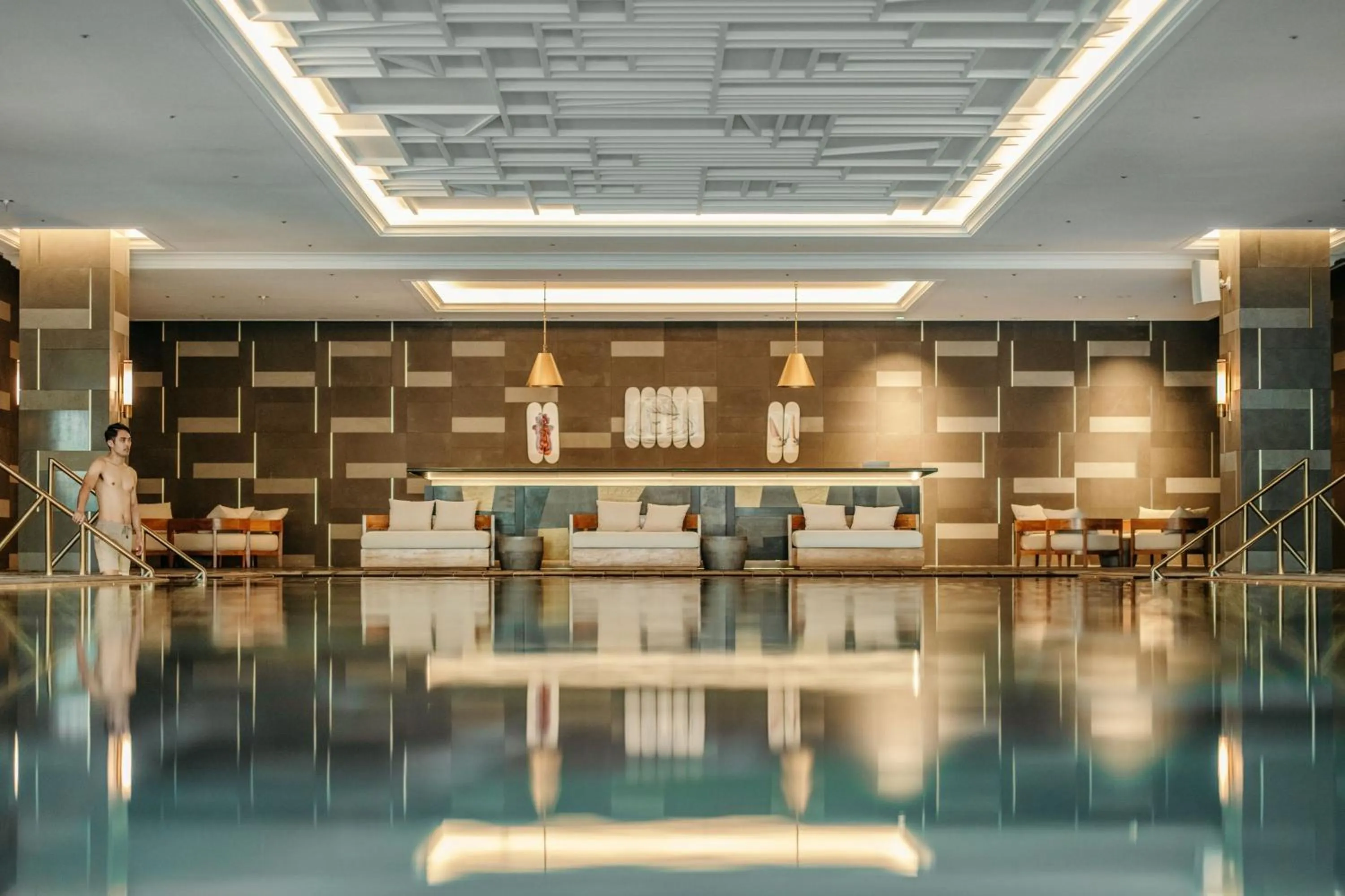 Swimming pool in JW Marriott Jeju Resort & Spa