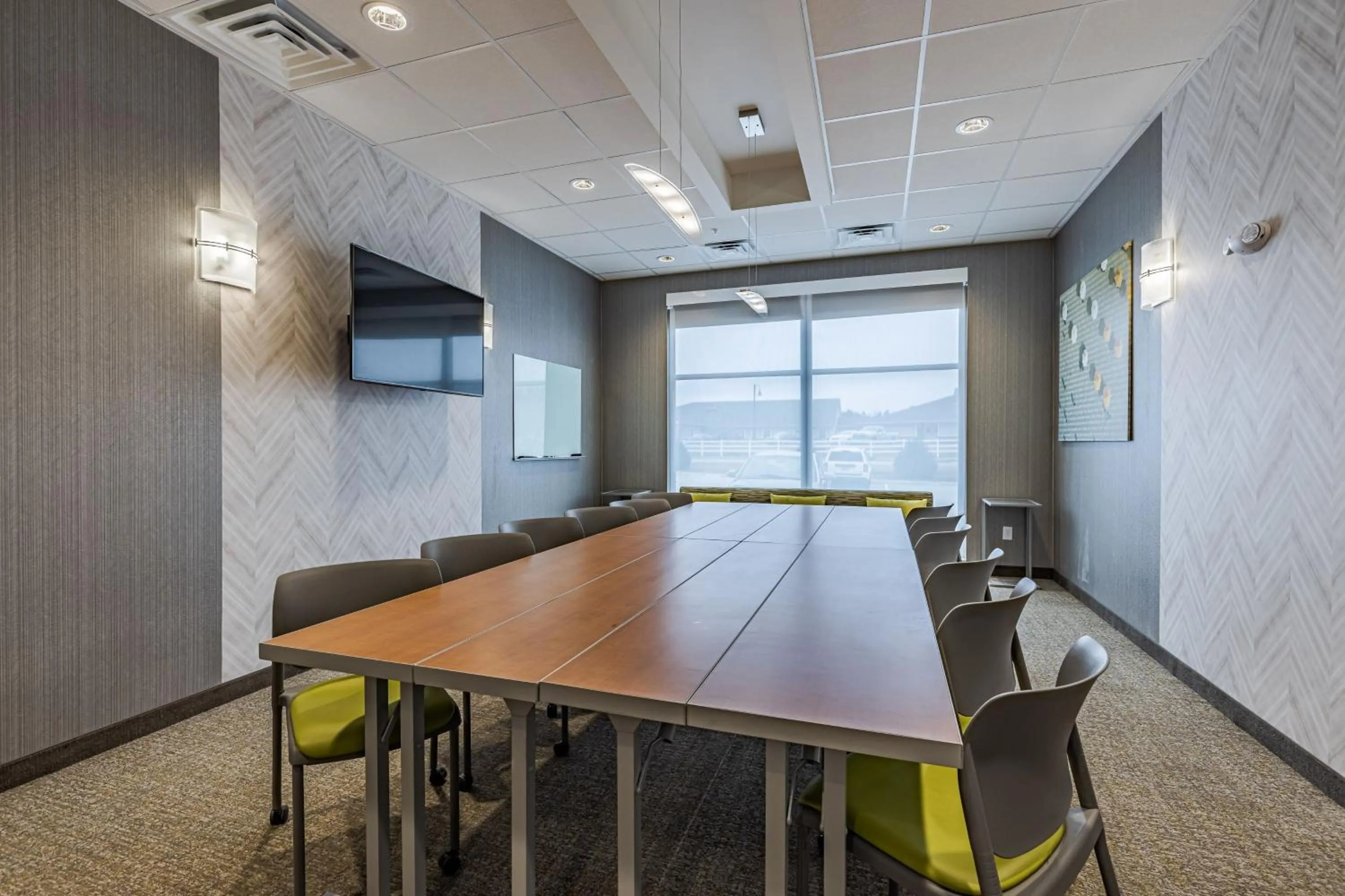 Meeting/conference room in SpringHill Suites by Marriott Detroit Sterling Heights