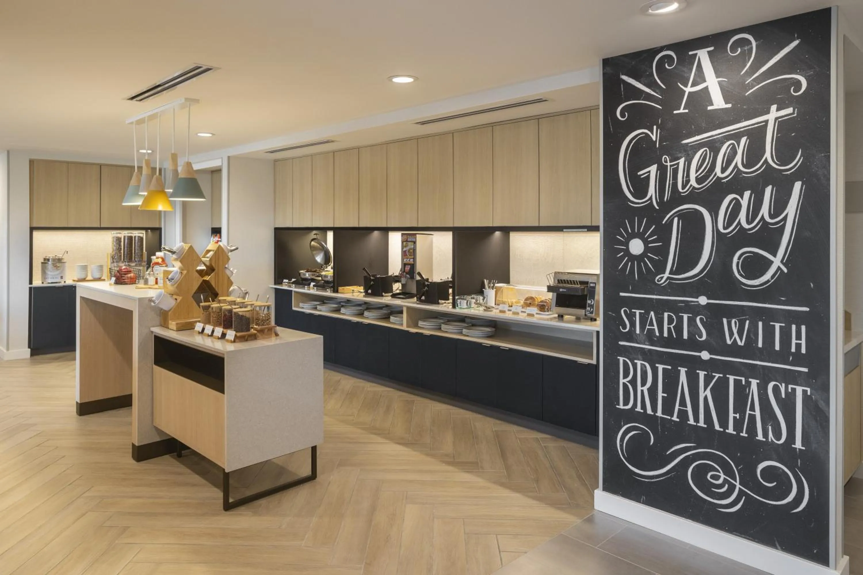 Breakfast in TownePlace Suites by Marriott Georgetown