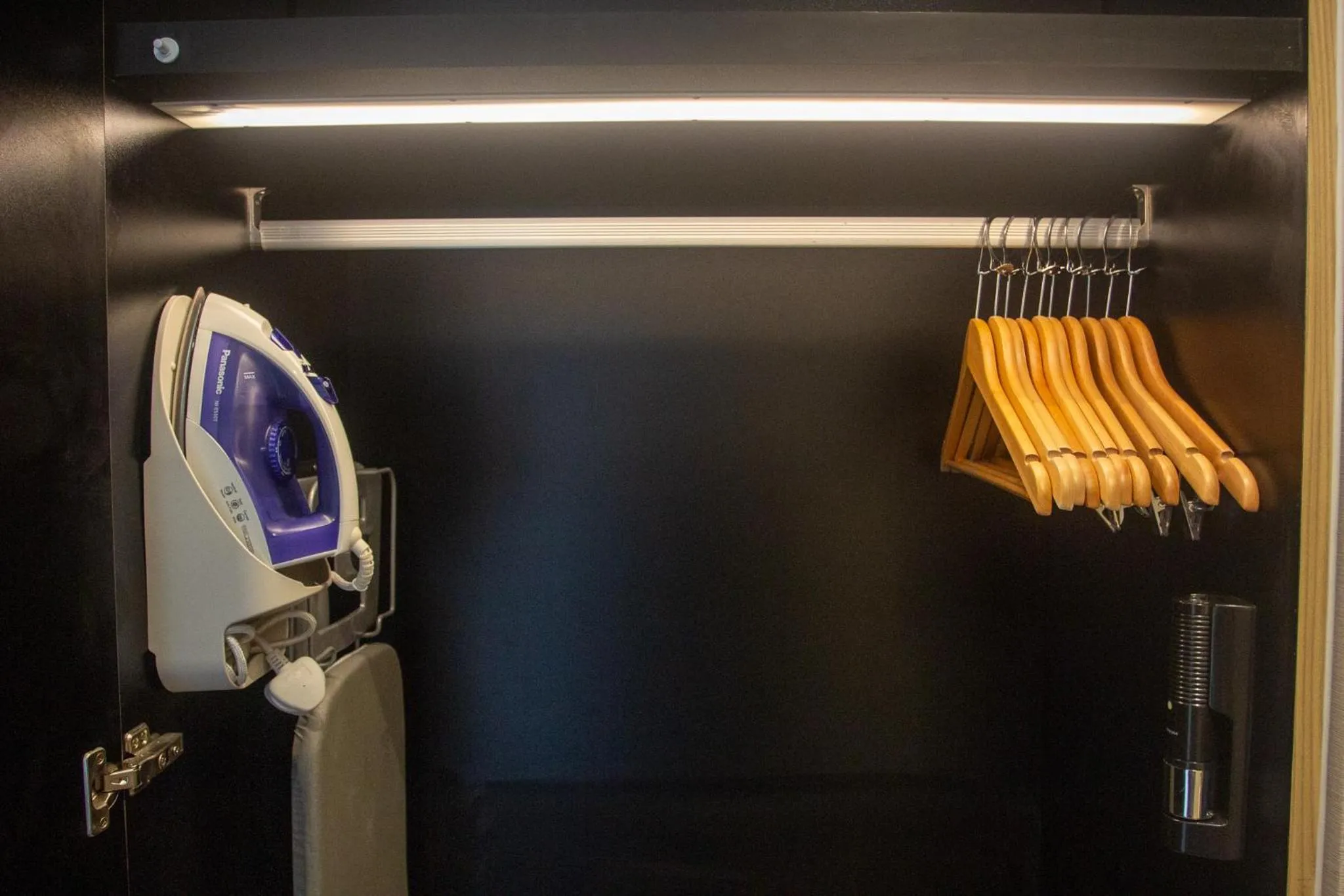 flat iron in Courtyard by Marriott Melaka