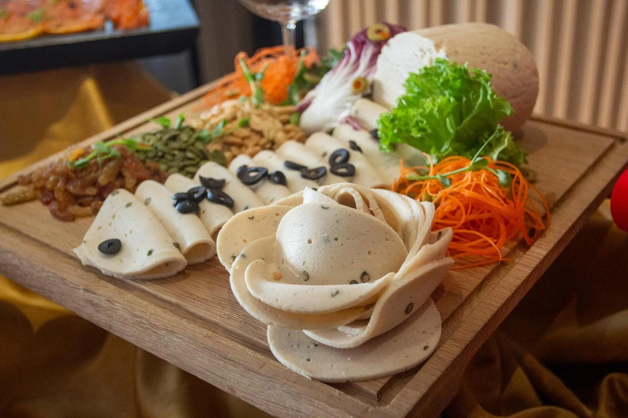 Restaurant/places to eat in Courtyard by Marriott Melaka