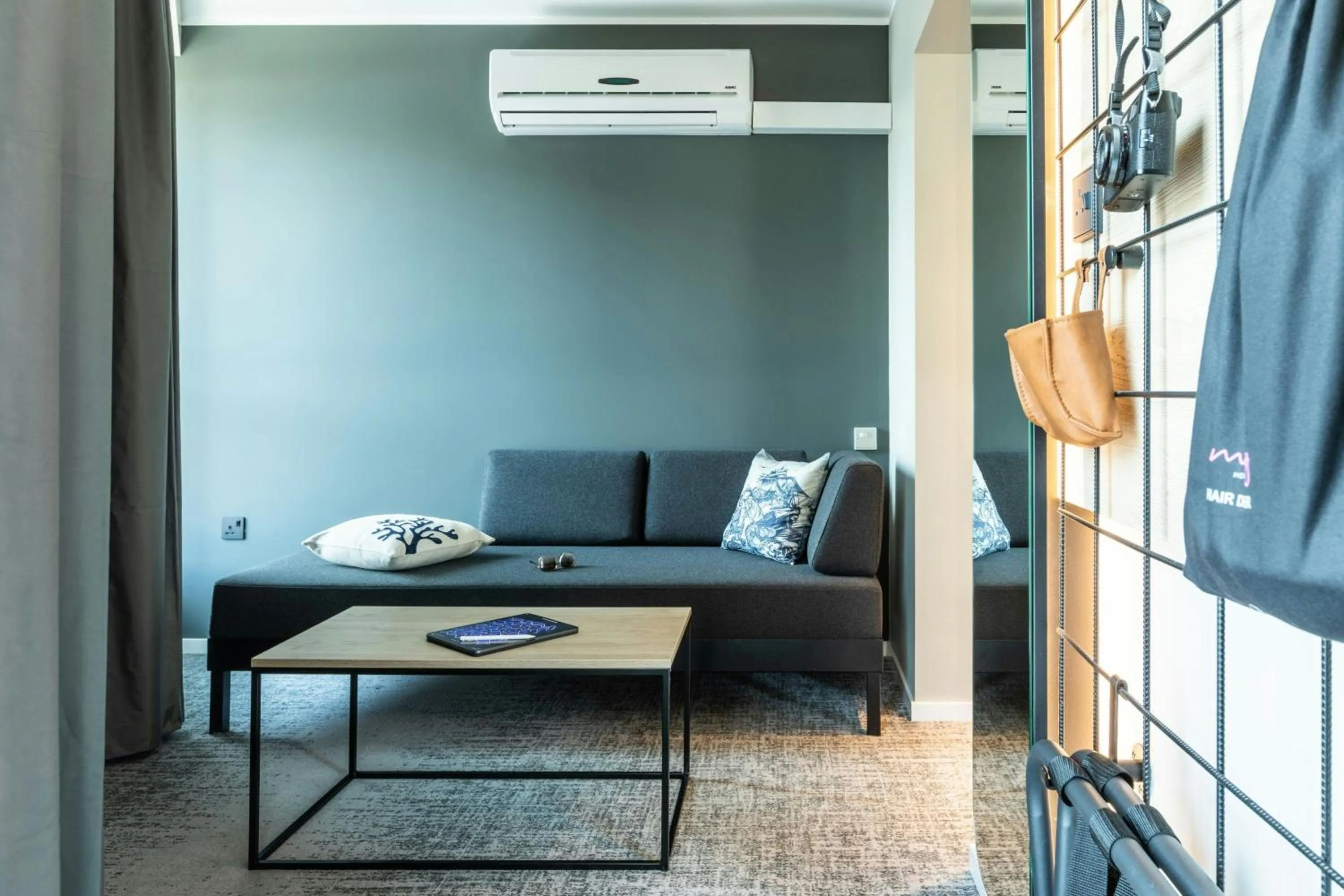 Bedroom in Moxy Plymouth