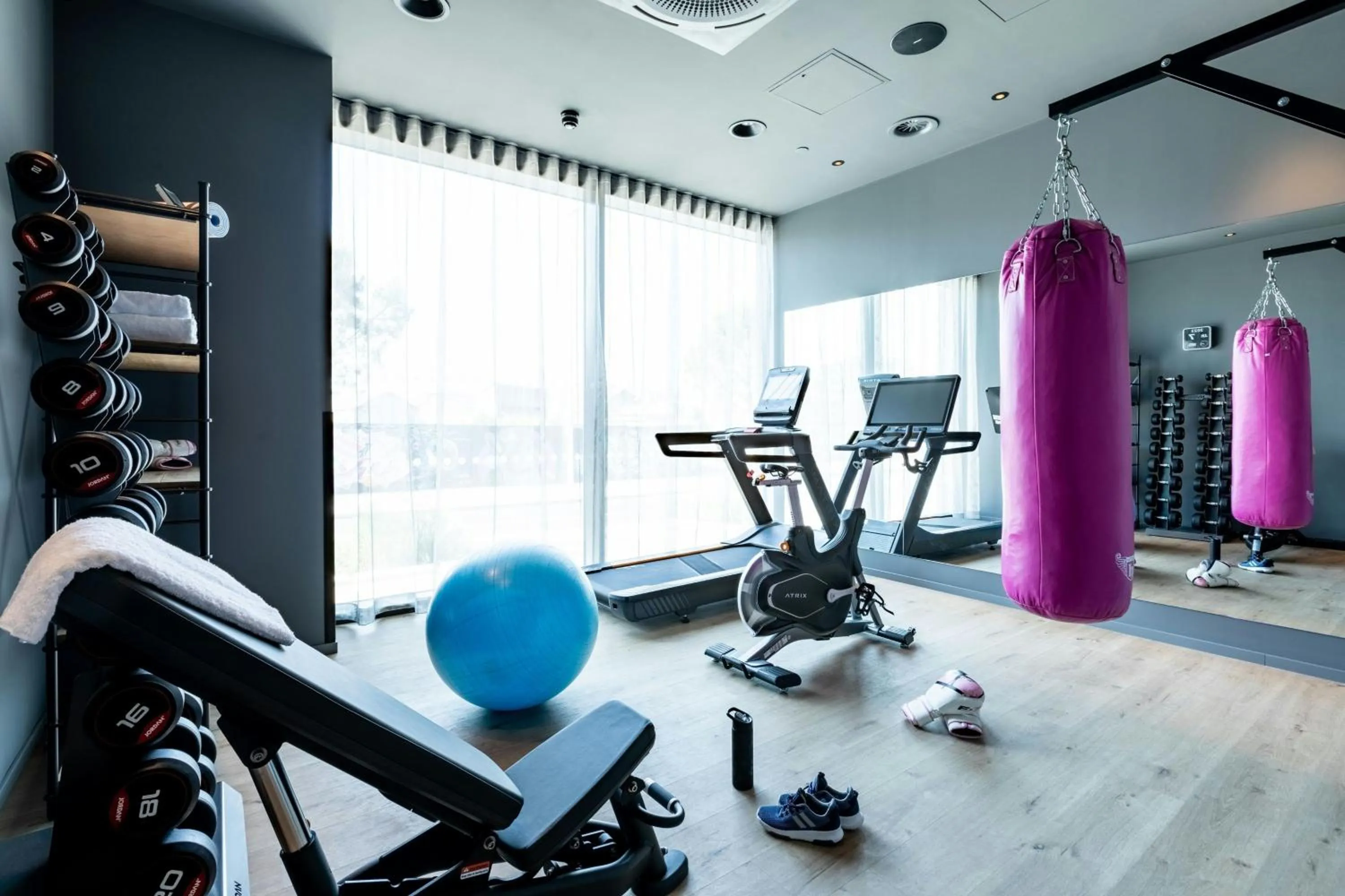 Fitness centre/facilities in Moxy Plymouth