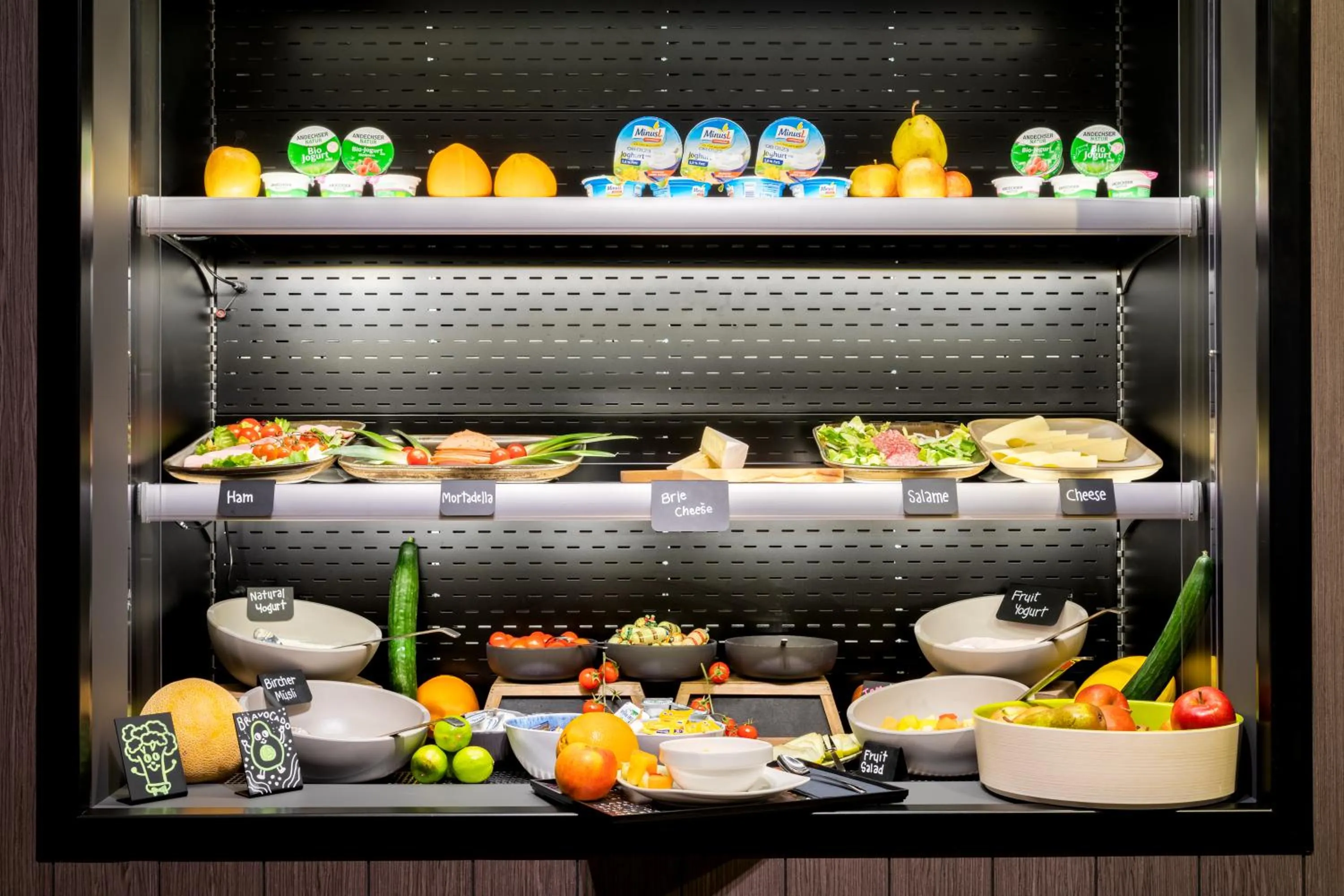 Breakfast in Moxy Plymouth