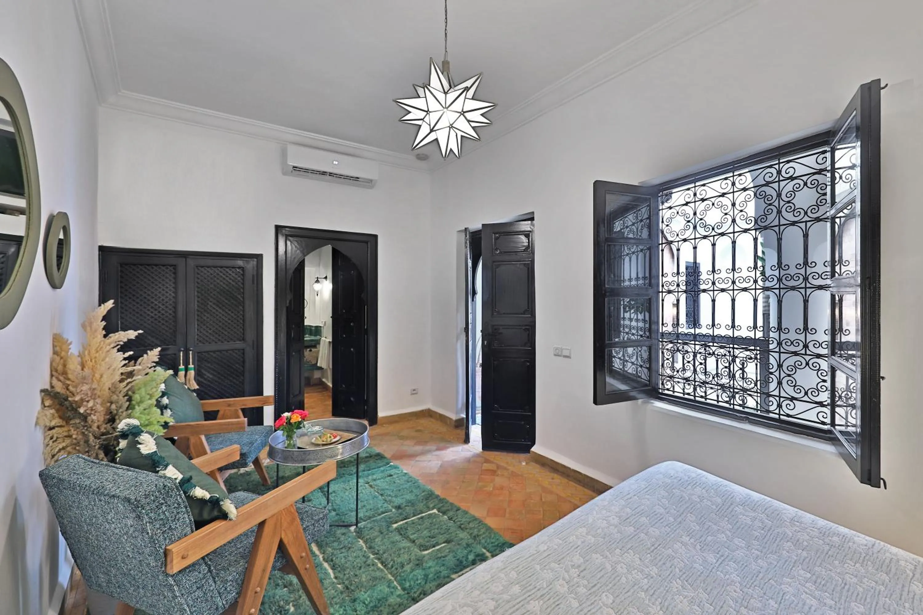 Bedroom in Riad Dar Beldia and Spa