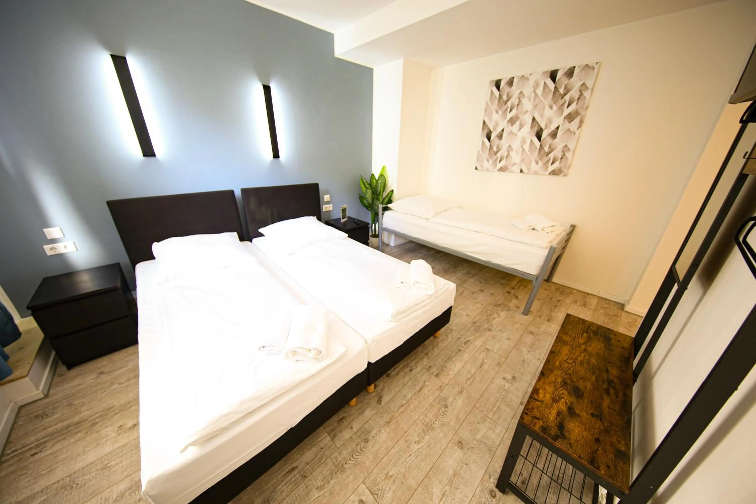 Bed in LUXOMES: Aparthotel Nürnberg Zentrum Süd