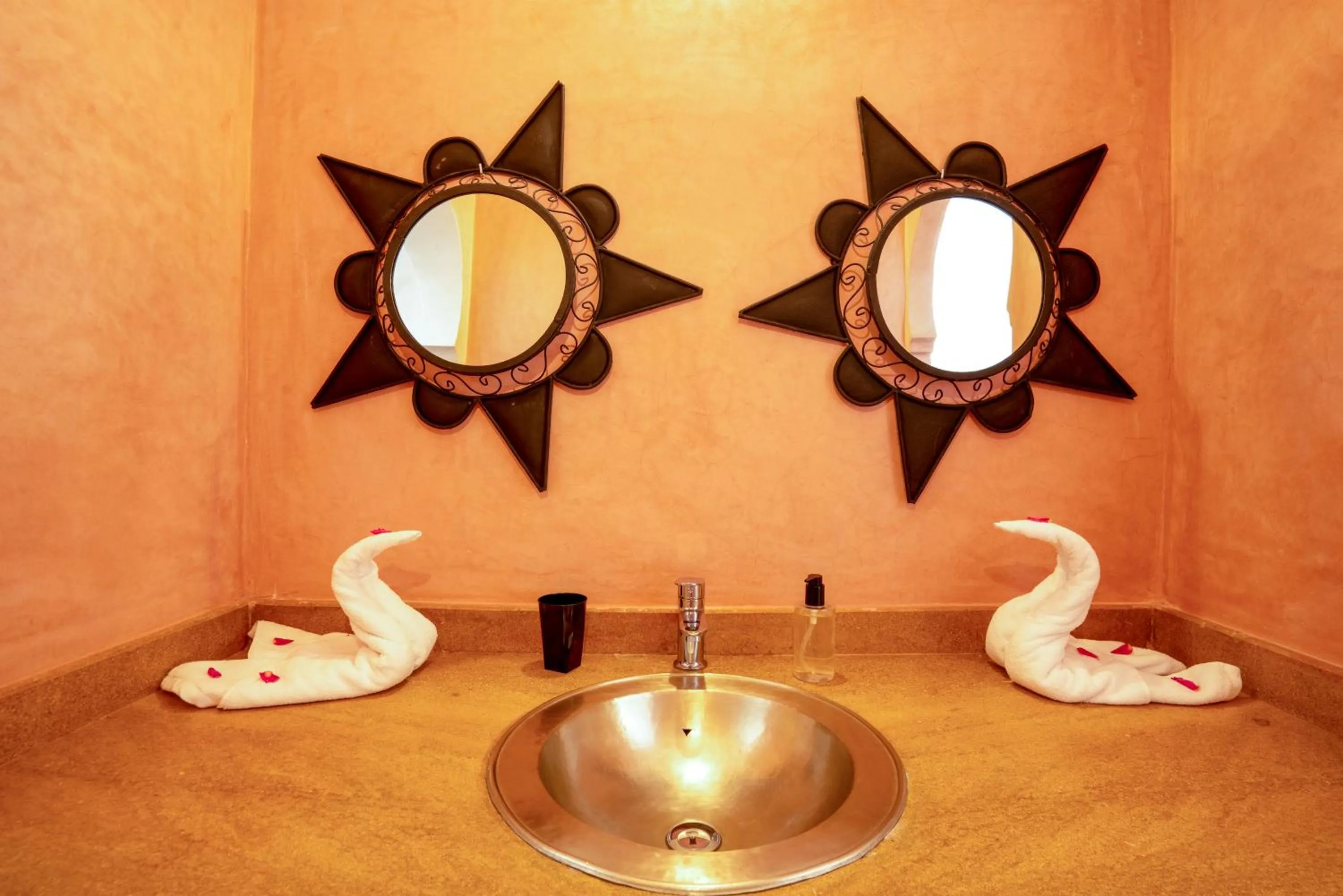 Bathroom in riad dar nejma & Spa
