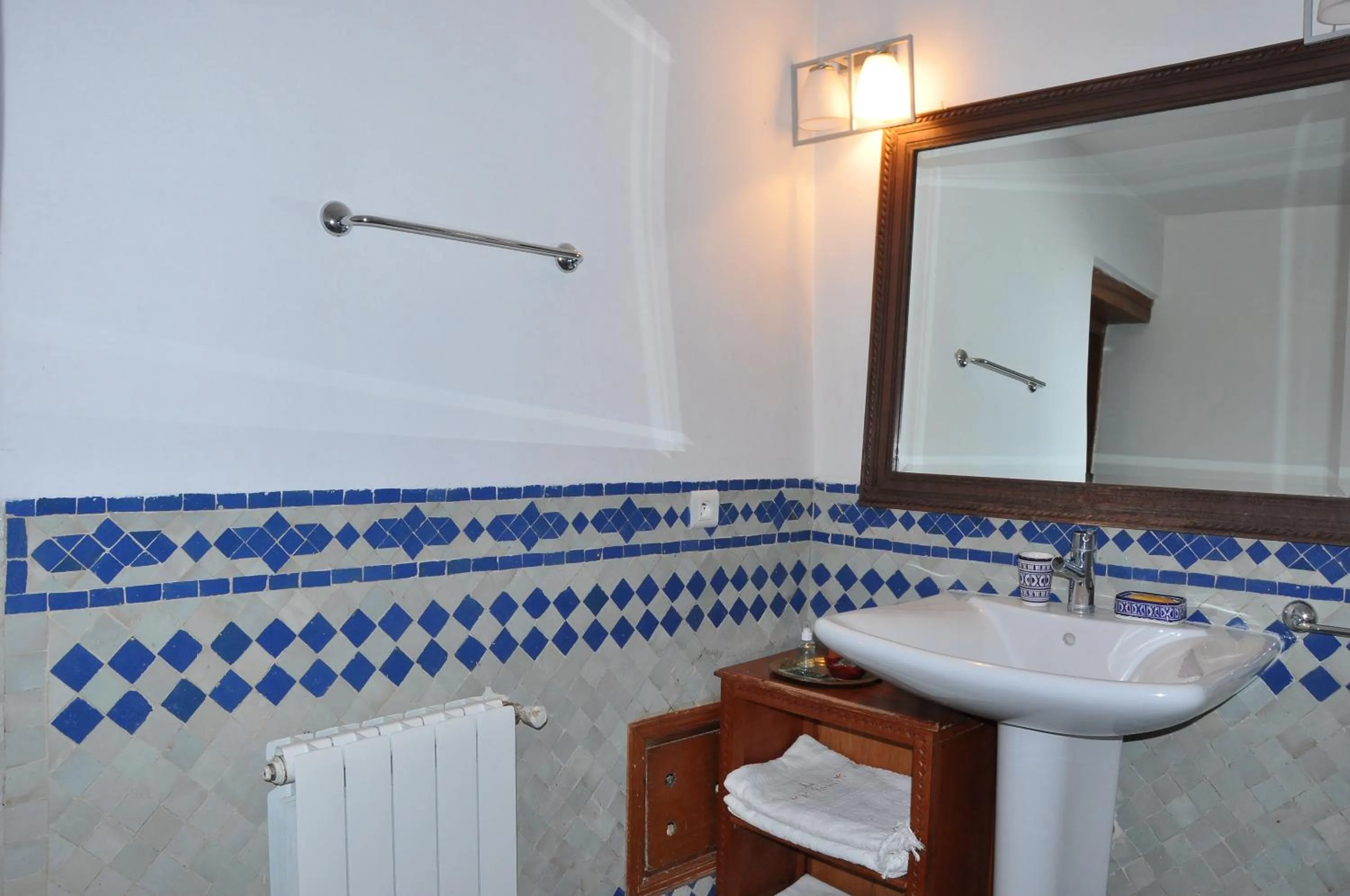Bathroom in Riad Au 20 Jasmins