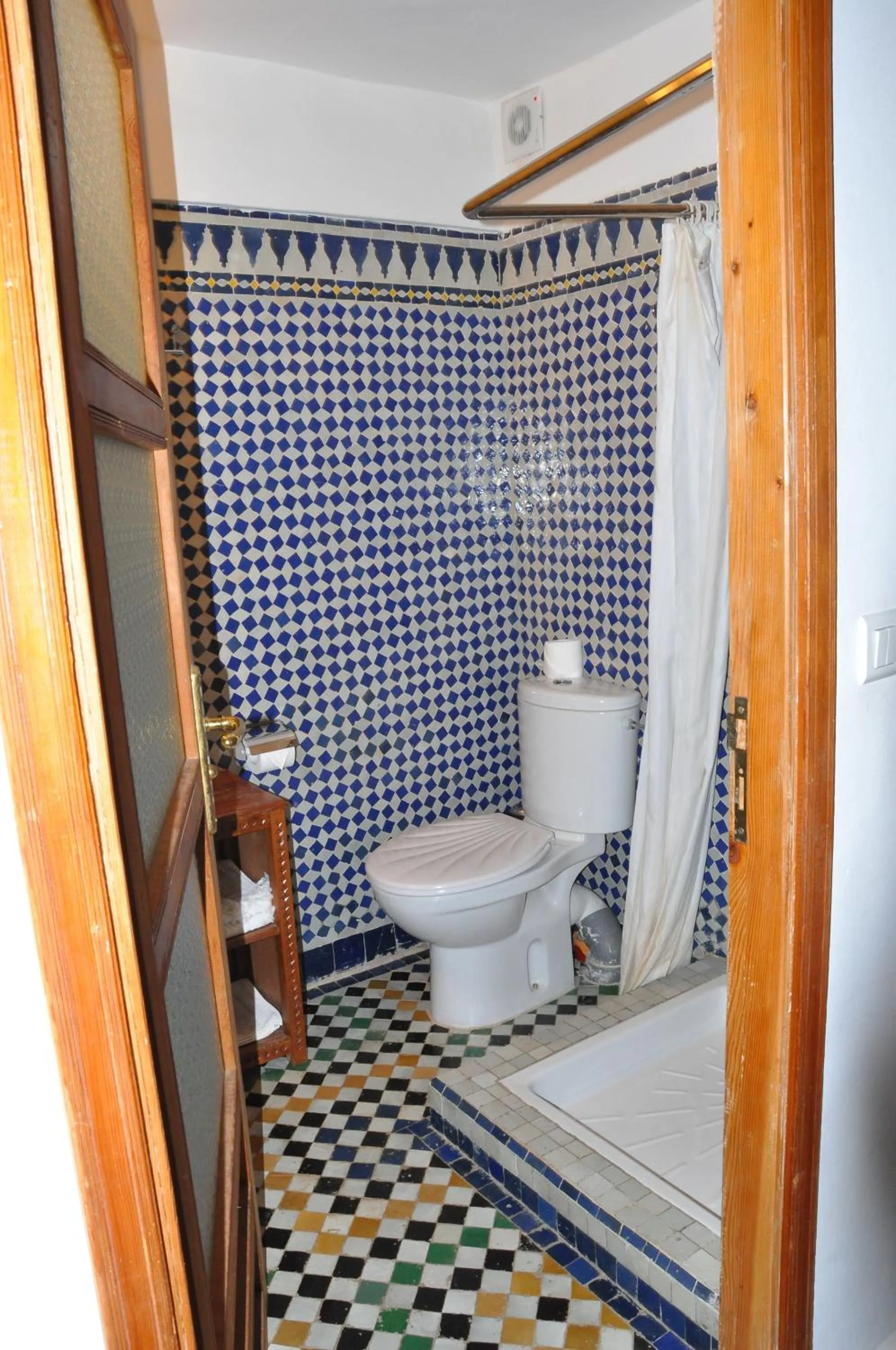 Bathroom in Riad Au 20 Jasmins