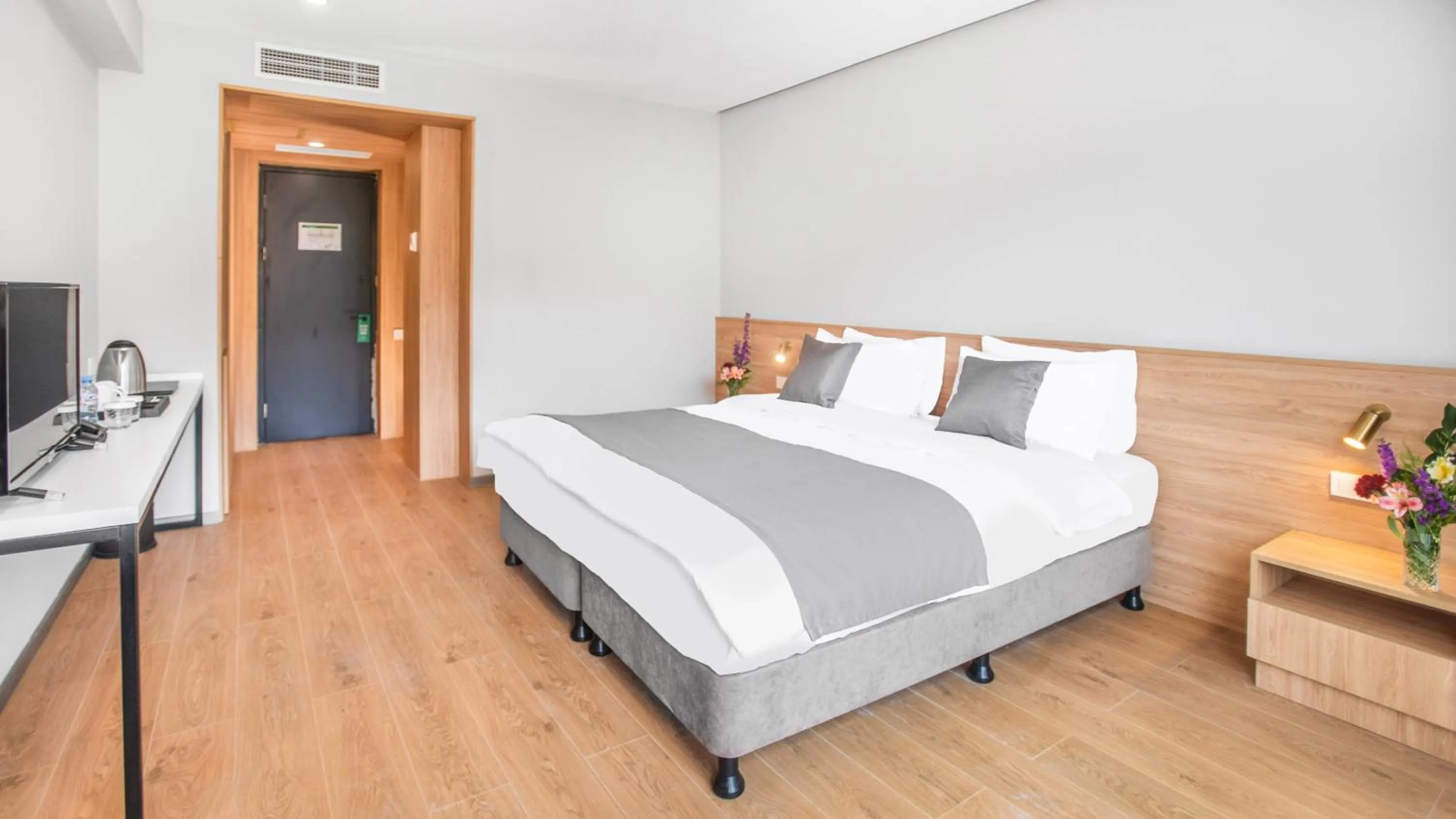 Bedroom, Bed in Hotel Memoir Kazbegi by DNT Group