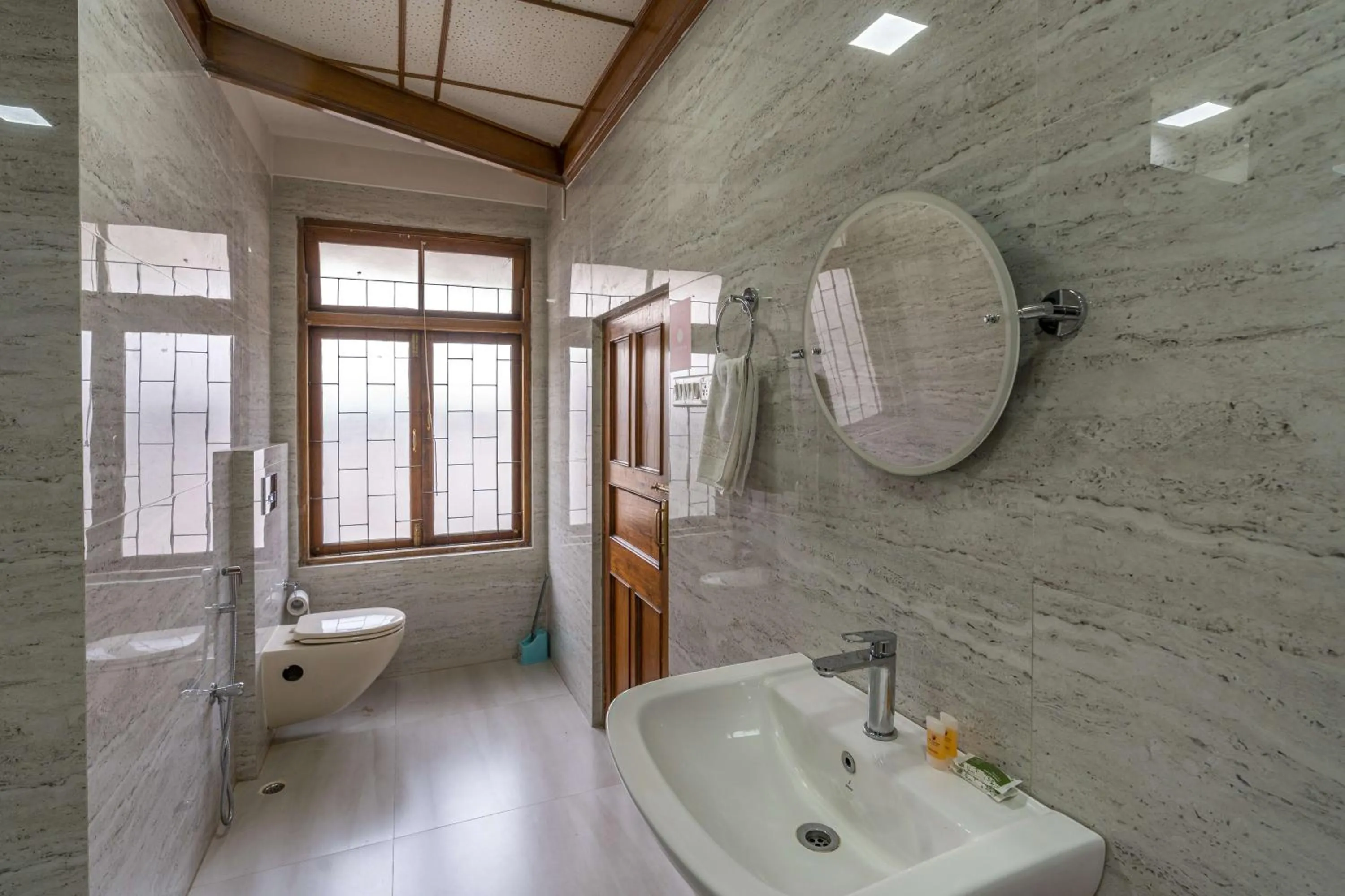 Bathroom in Zostel Shillong