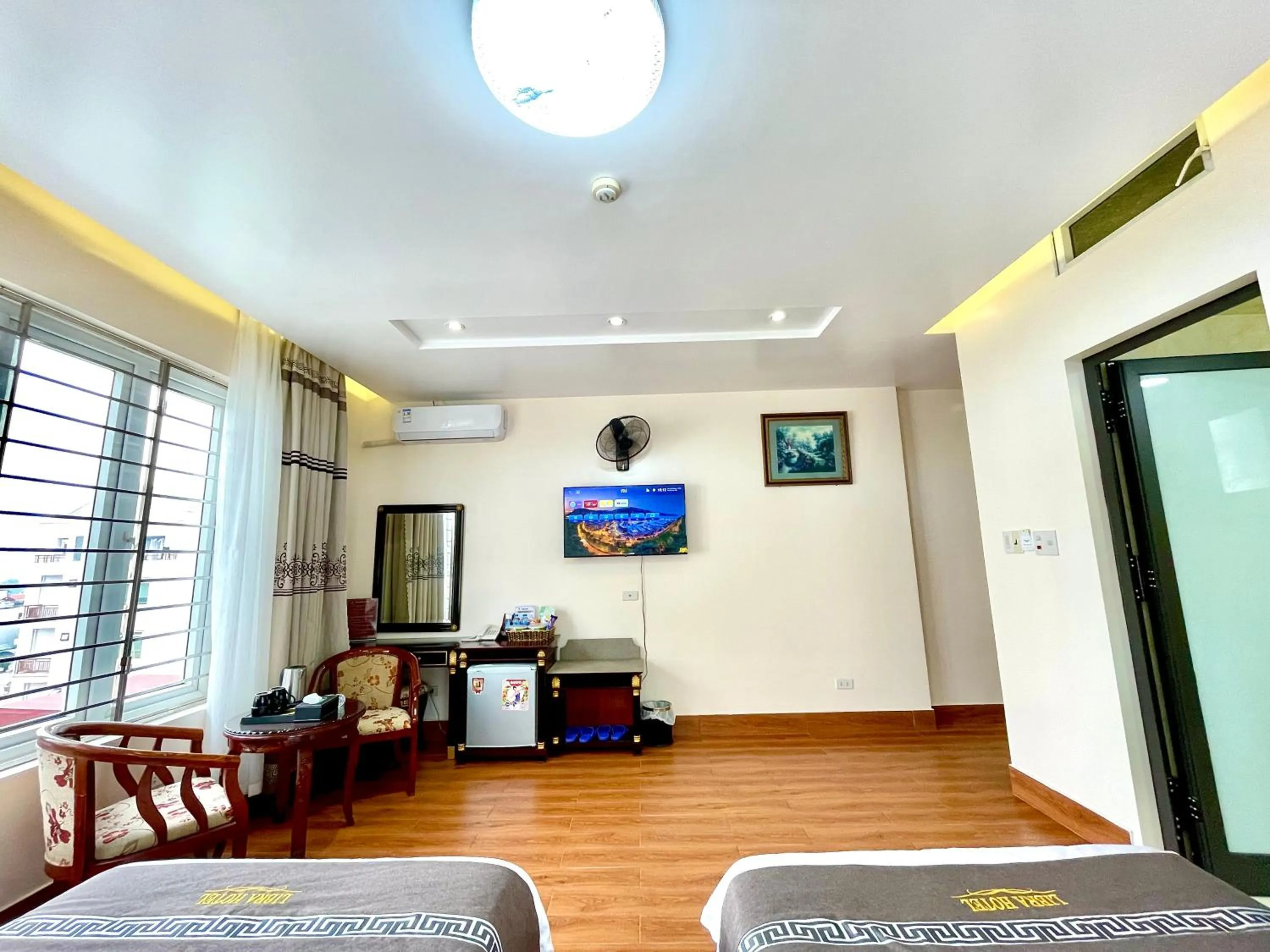 TV and multimedia, Bed in LIBRA HOTEL