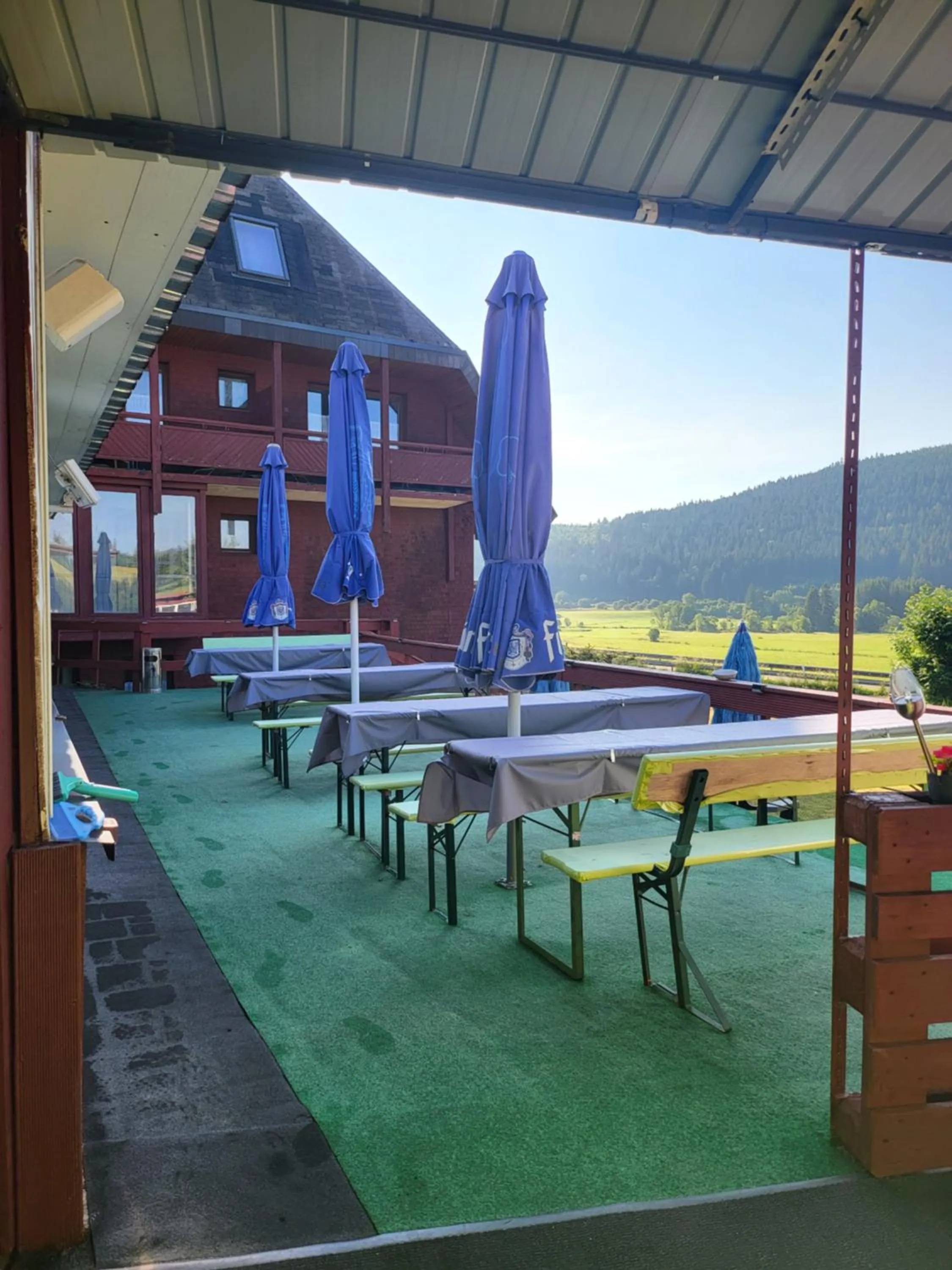 Restaurant/places to eat in B und B Titisee Hotel Sonnenmatte nahe Badeparadies