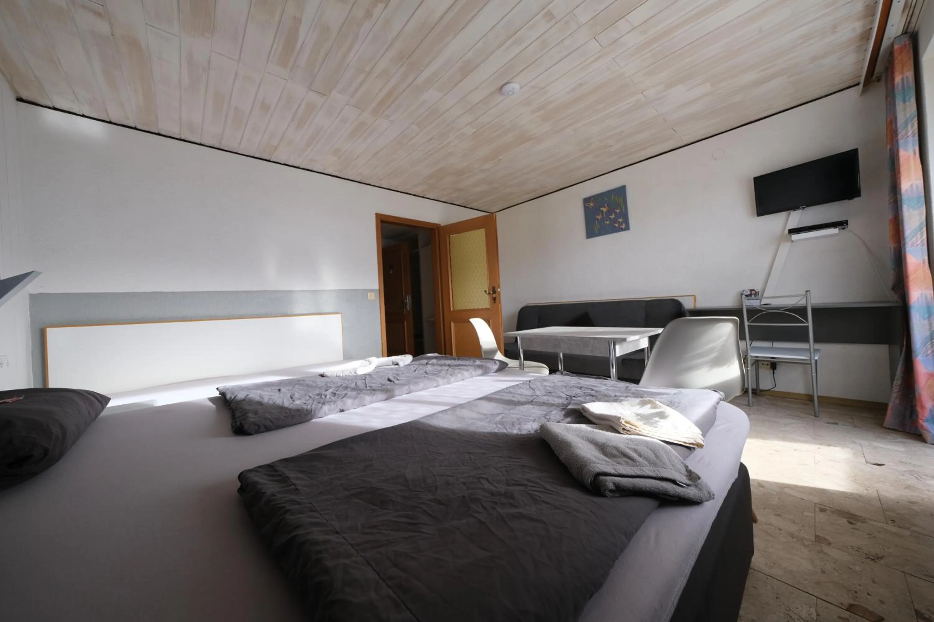 Bed in B und B Titisee Hotel Sonnenmatte nahe Badeparadies
