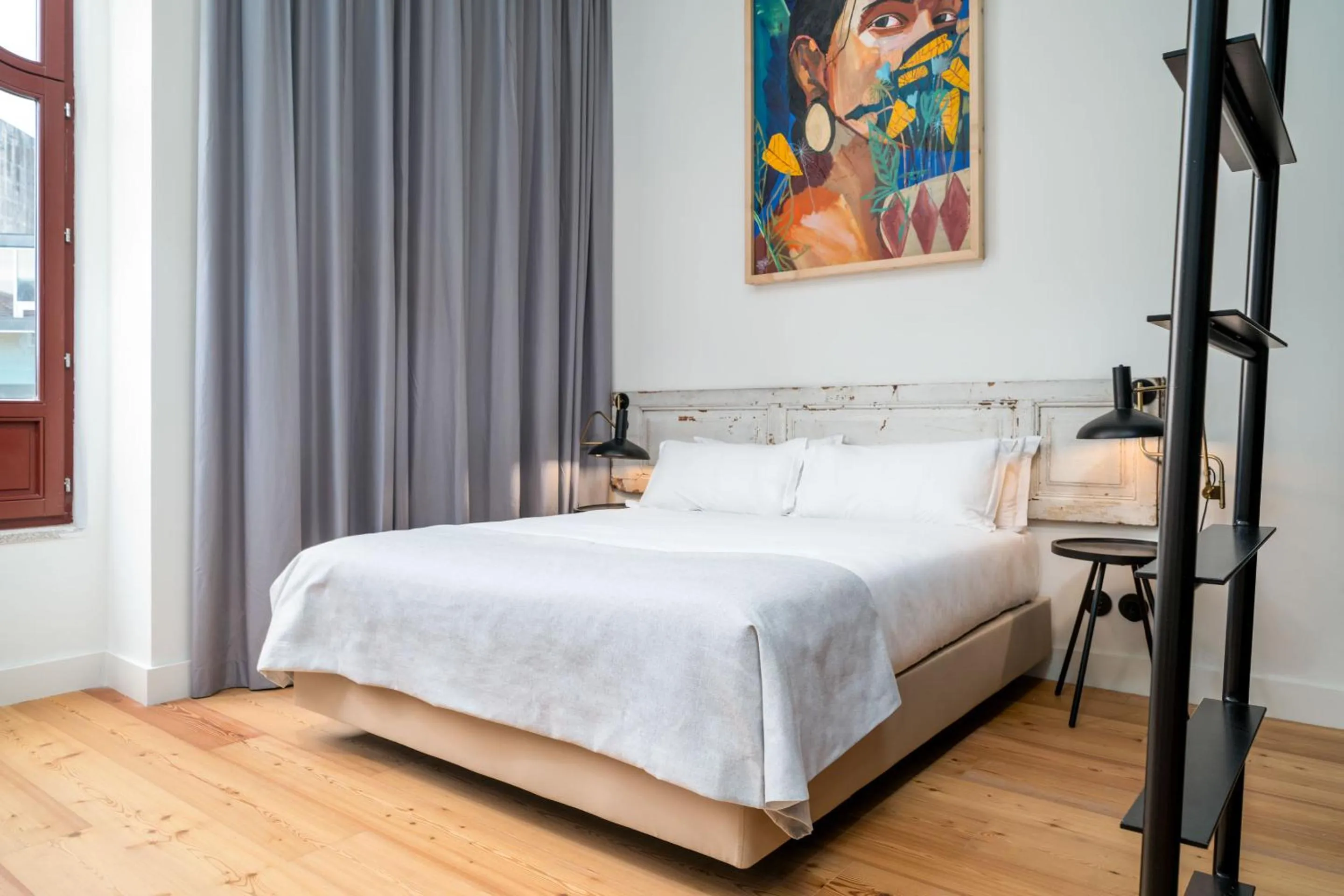 Bed in Limehome Porto Rua Das Oliveiras