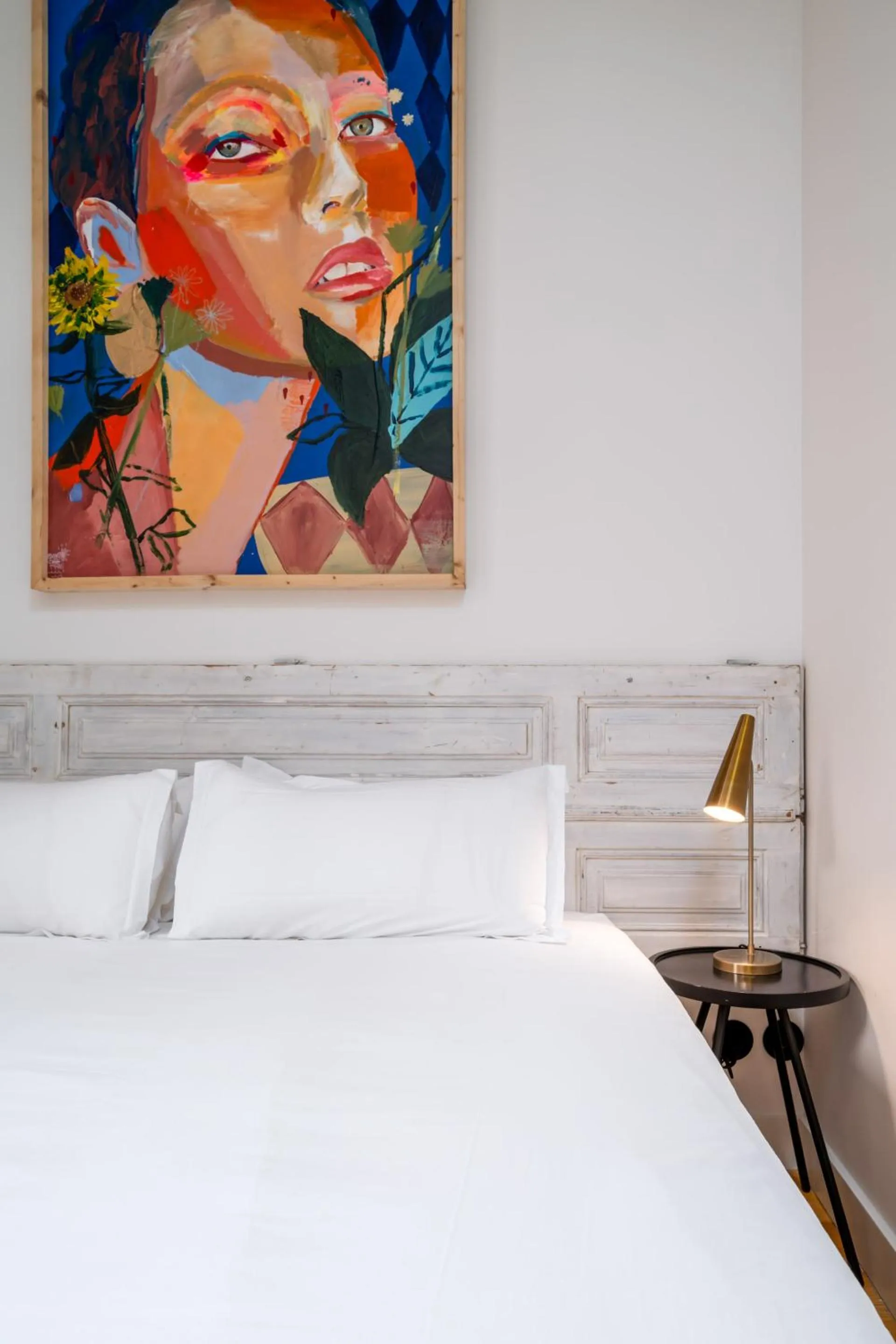 Bed in Limehome Porto Rua Das Oliveiras