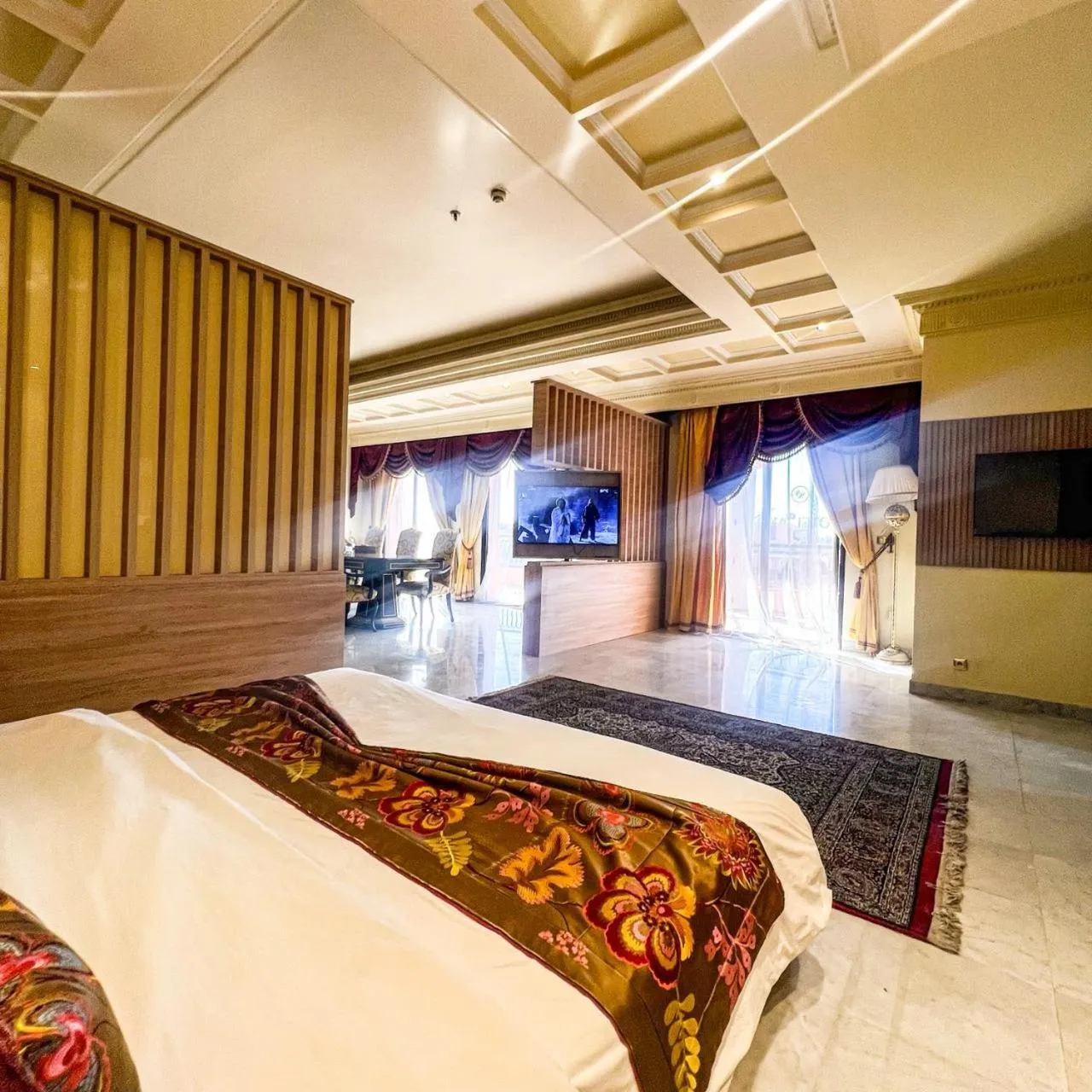 Bed in Royal Mirage Deluxe