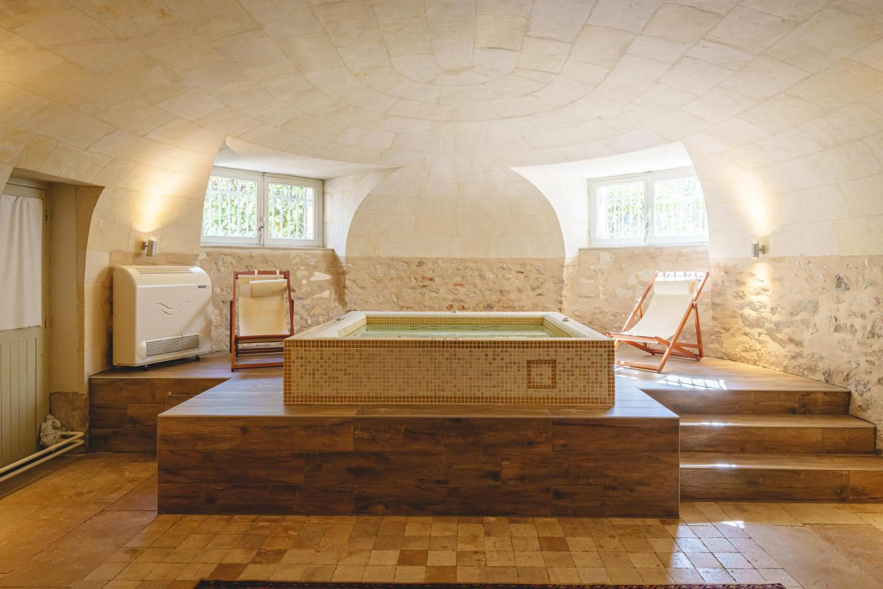 Spa and wellness centre/facilities in Château La Comtesse de Loire & Spa
