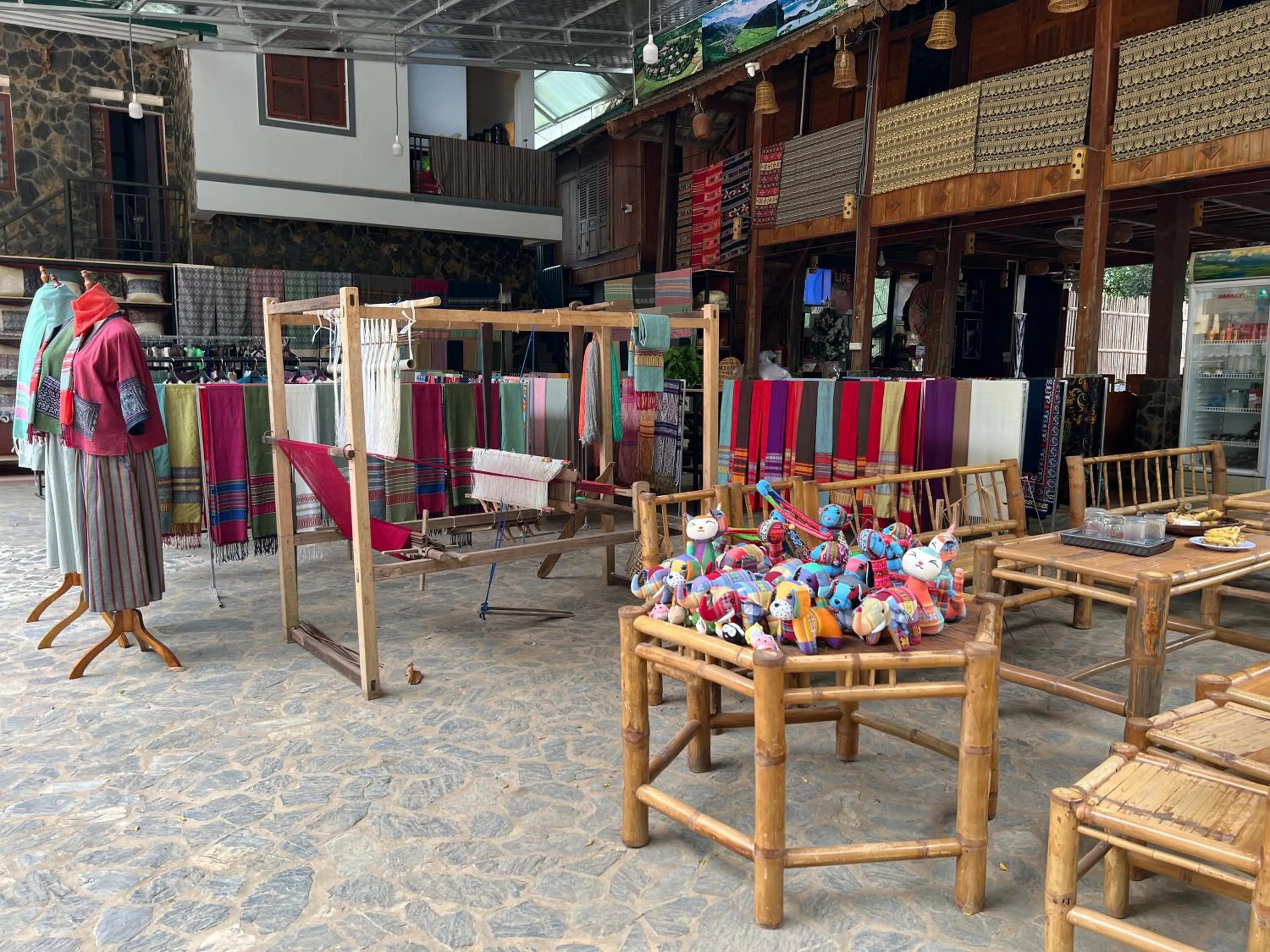 Shopping Area in Mai Châu Happy House