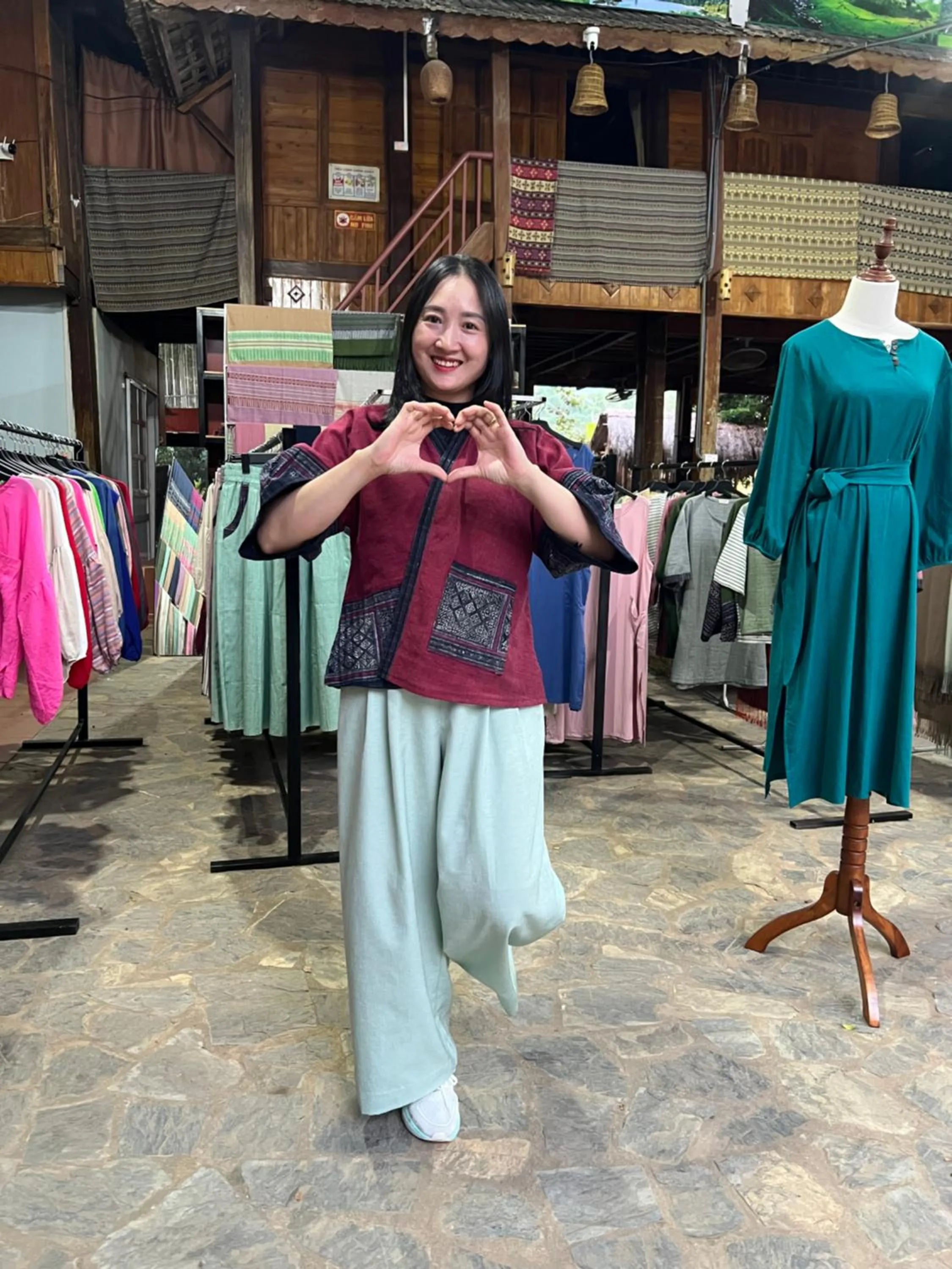 People in Mai Châu Happy House