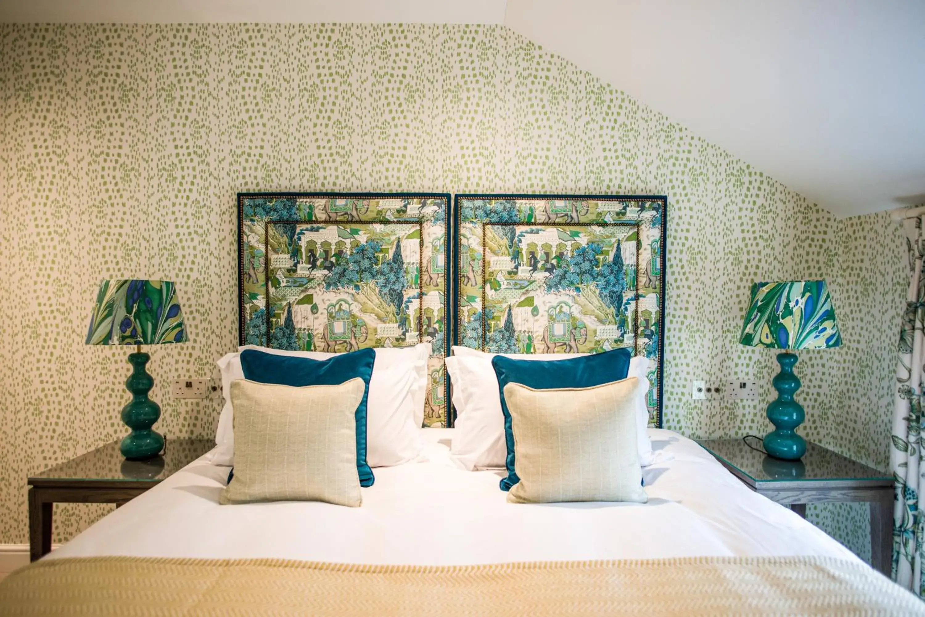 Double Room in Dewars Restaurant and Rooms Double Room in Dewars Restaurant and Rooms