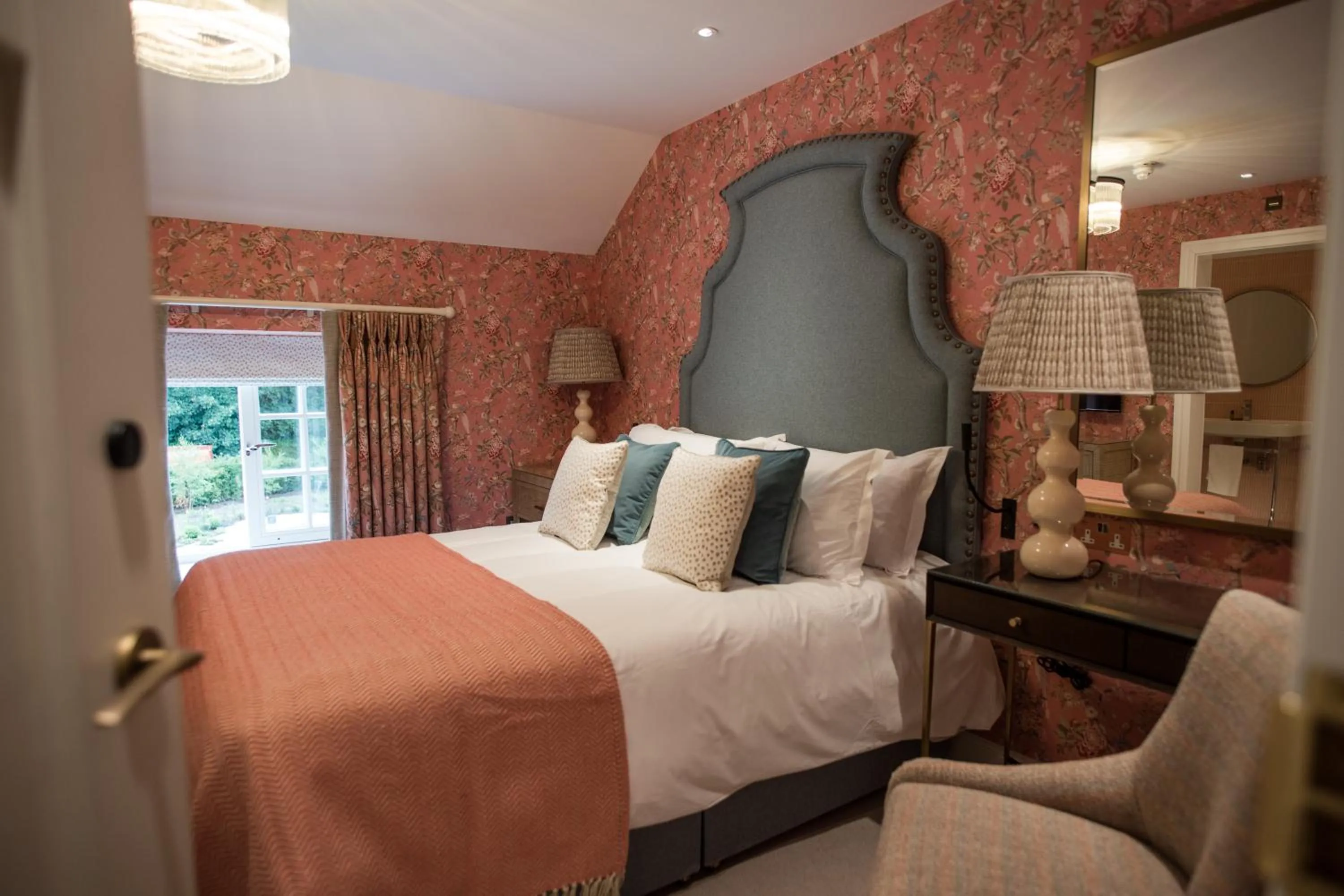 Bed in Dewars Restaurant and Rooms