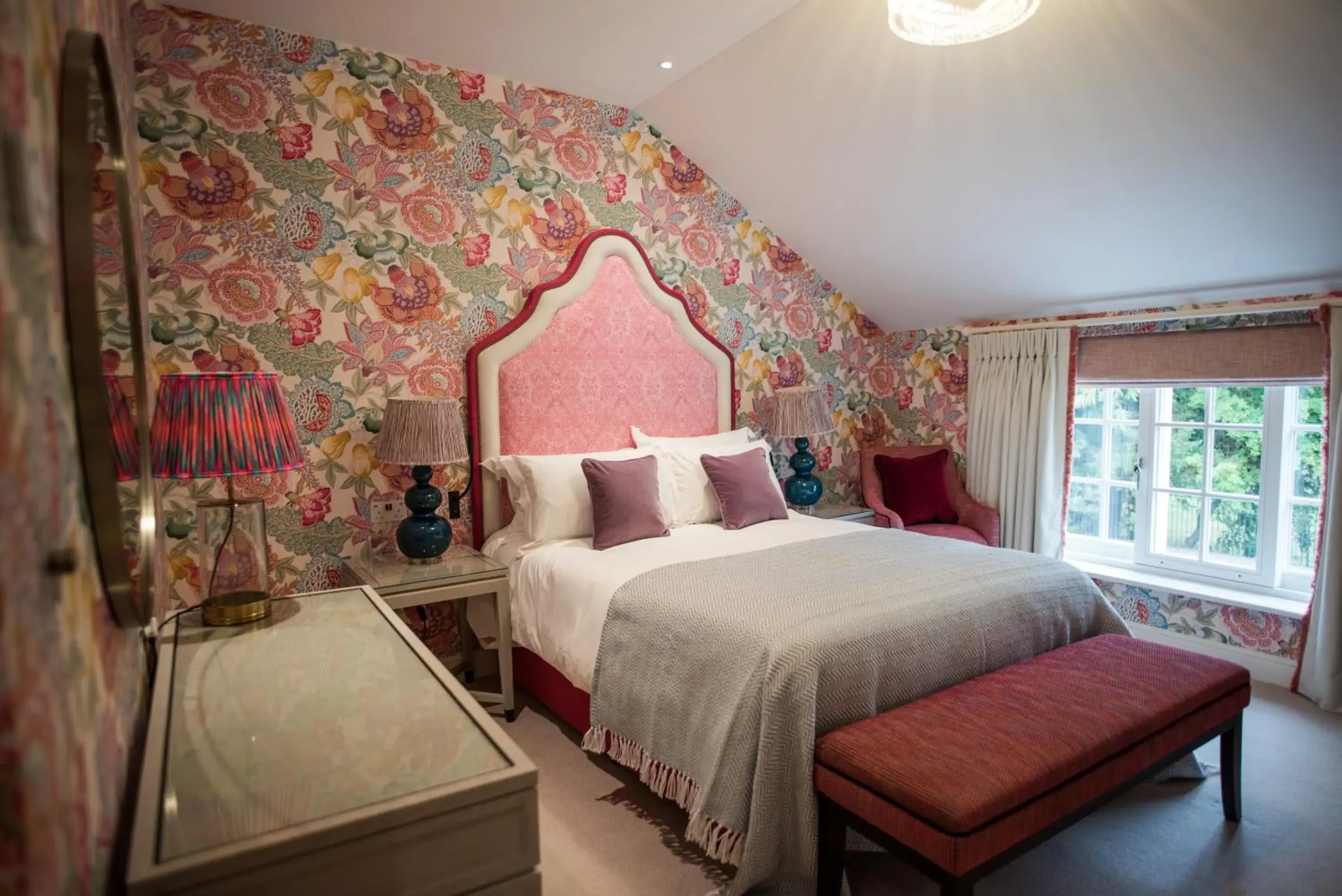 Deluxe Double Room in Dewars Restaurant and Rooms Deluxe Double Room in Dewars Restaurant and Rooms