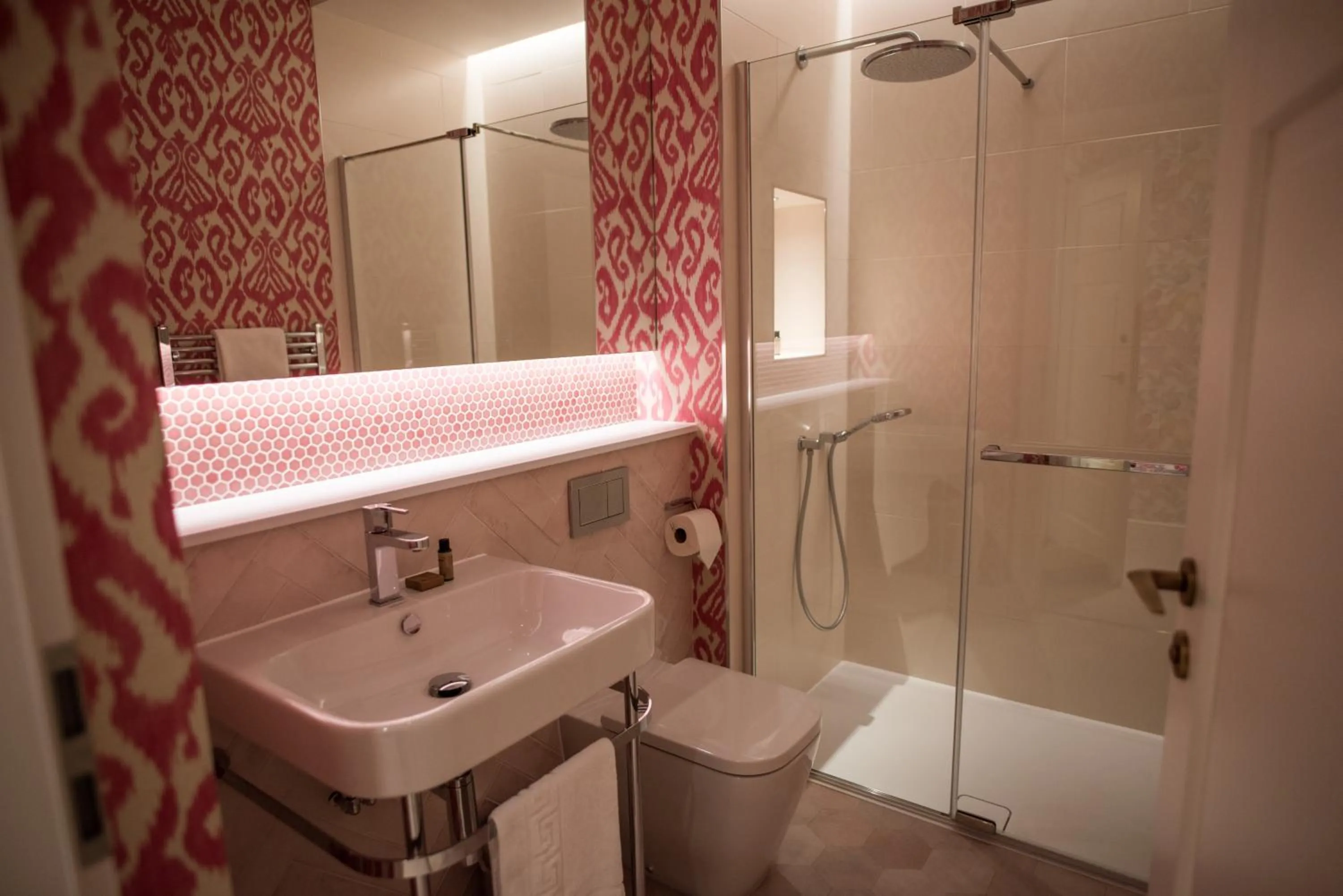 Dewars Restaurant and Rooms