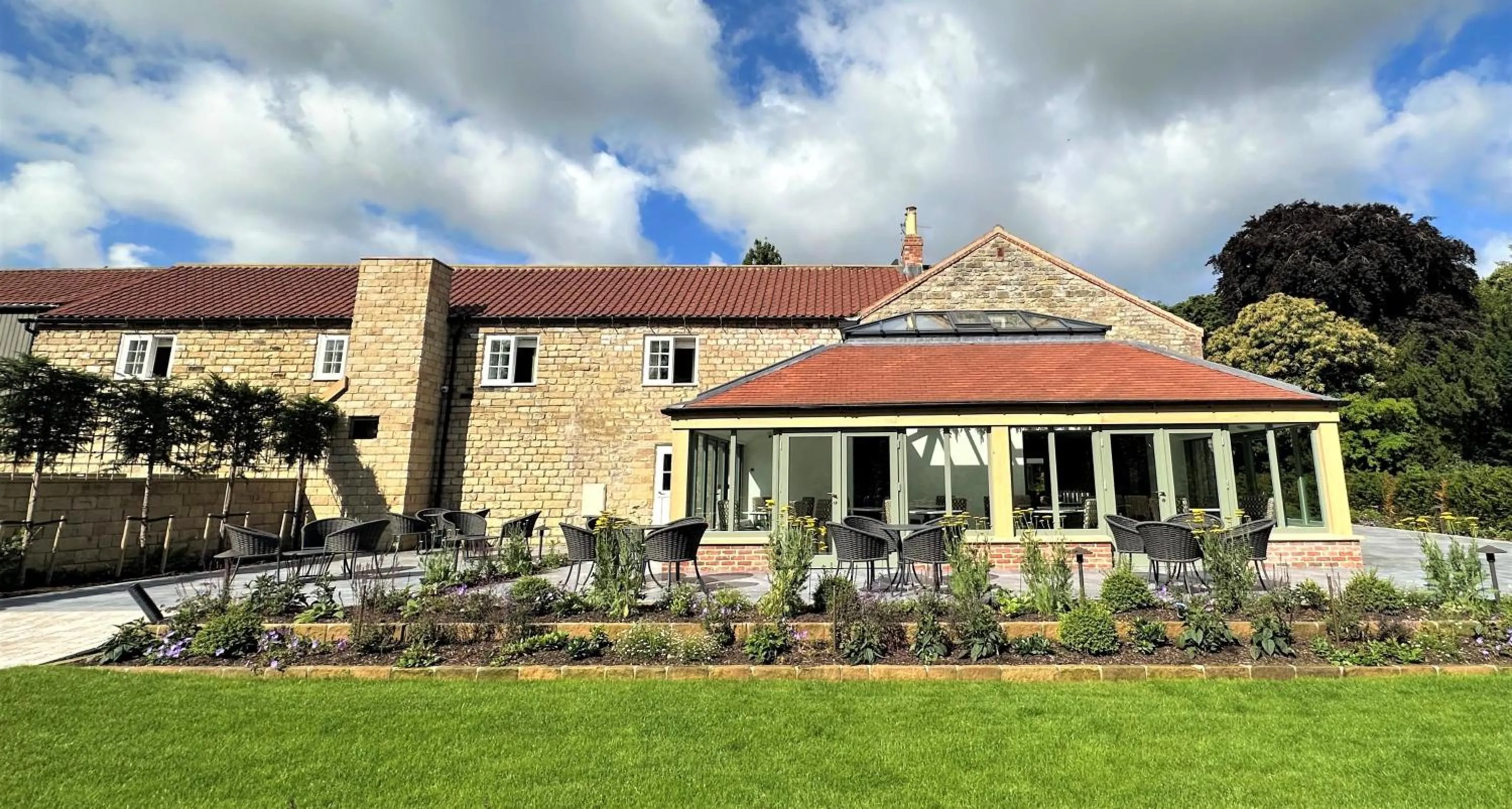 Property building in Dewars Restaurant and Rooms