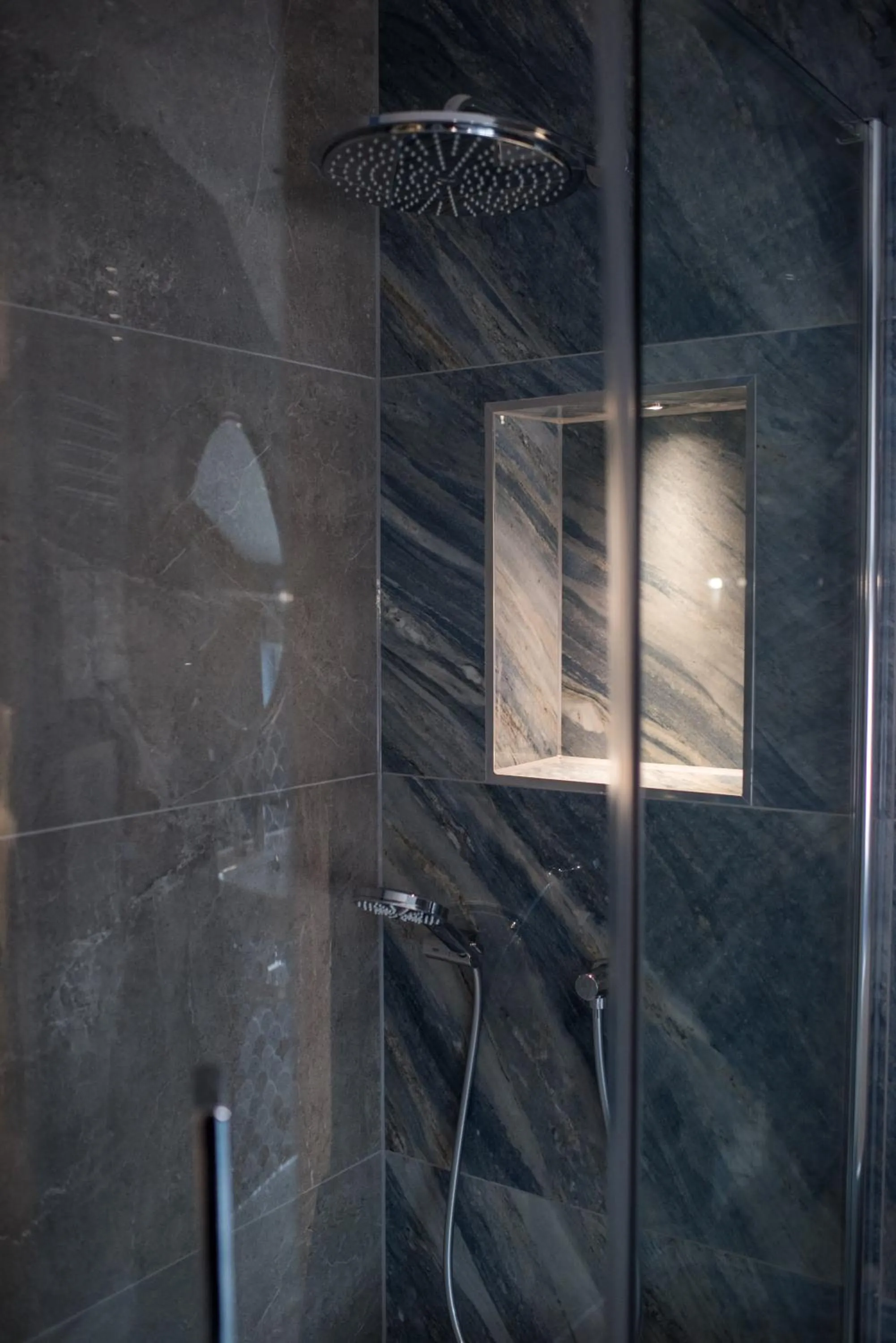 Dewars Restaurant and Rooms