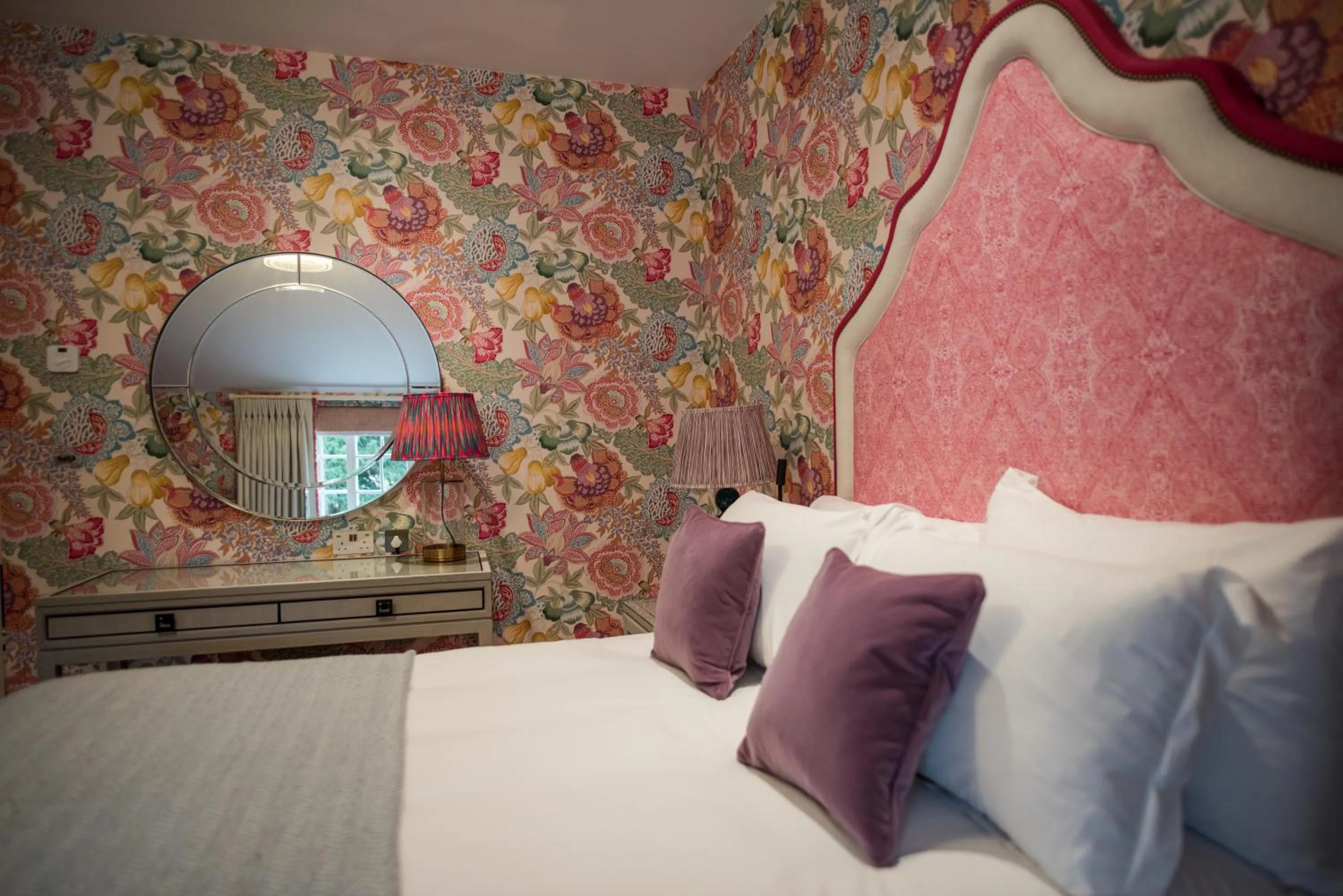 Bed in Dewars Restaurant and Rooms