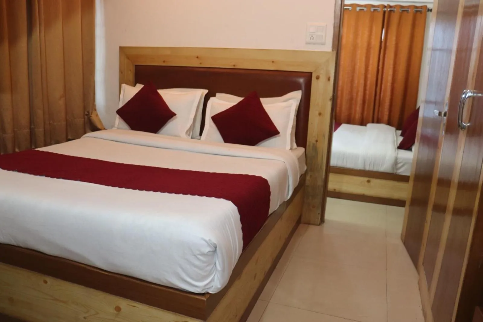 Bed in Hotel Tourist Home By palak Hospitality