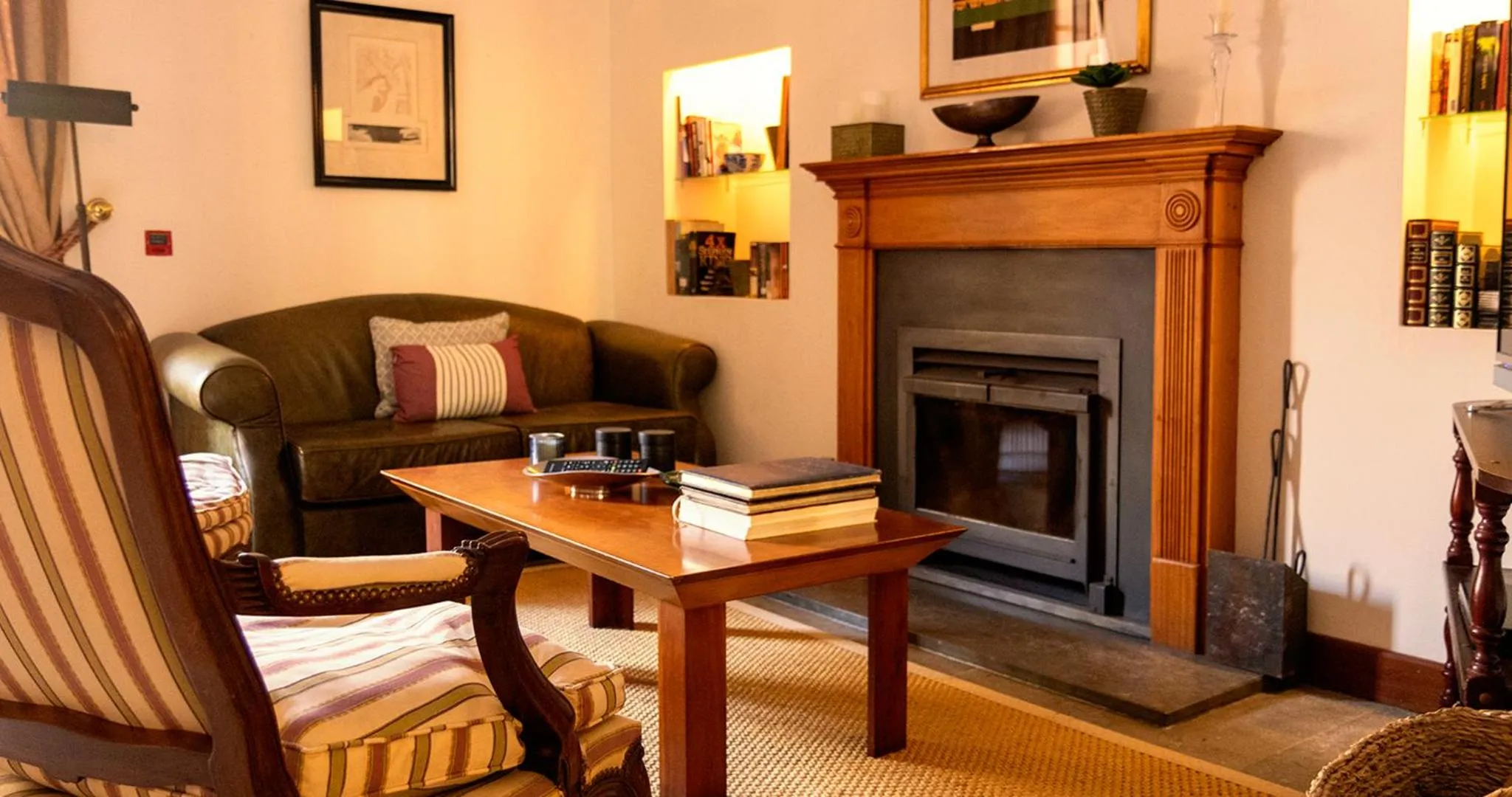 Communal lounge/ TV room in Quinta da Nasce Água