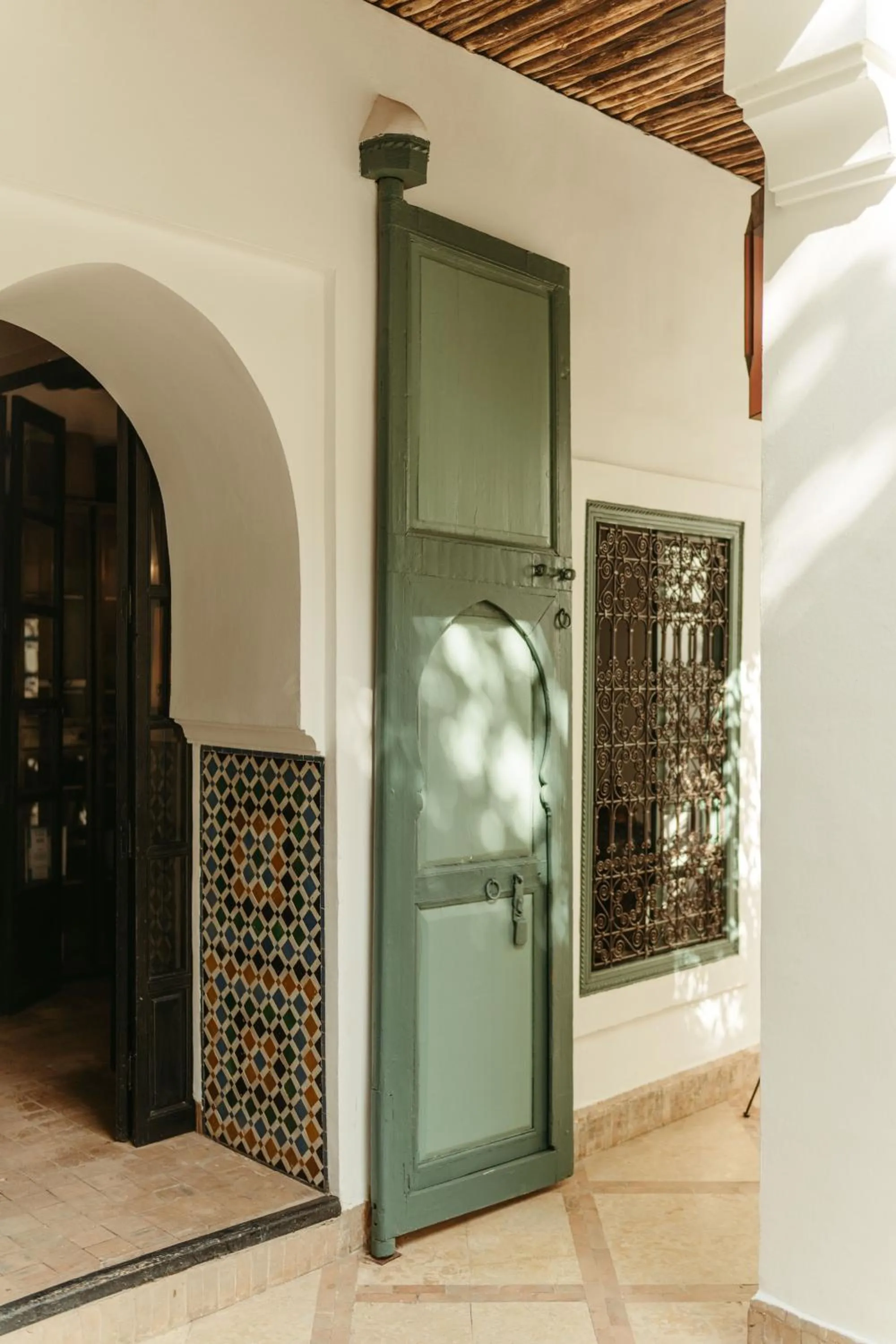 Decorative detail in Ryad Dyor