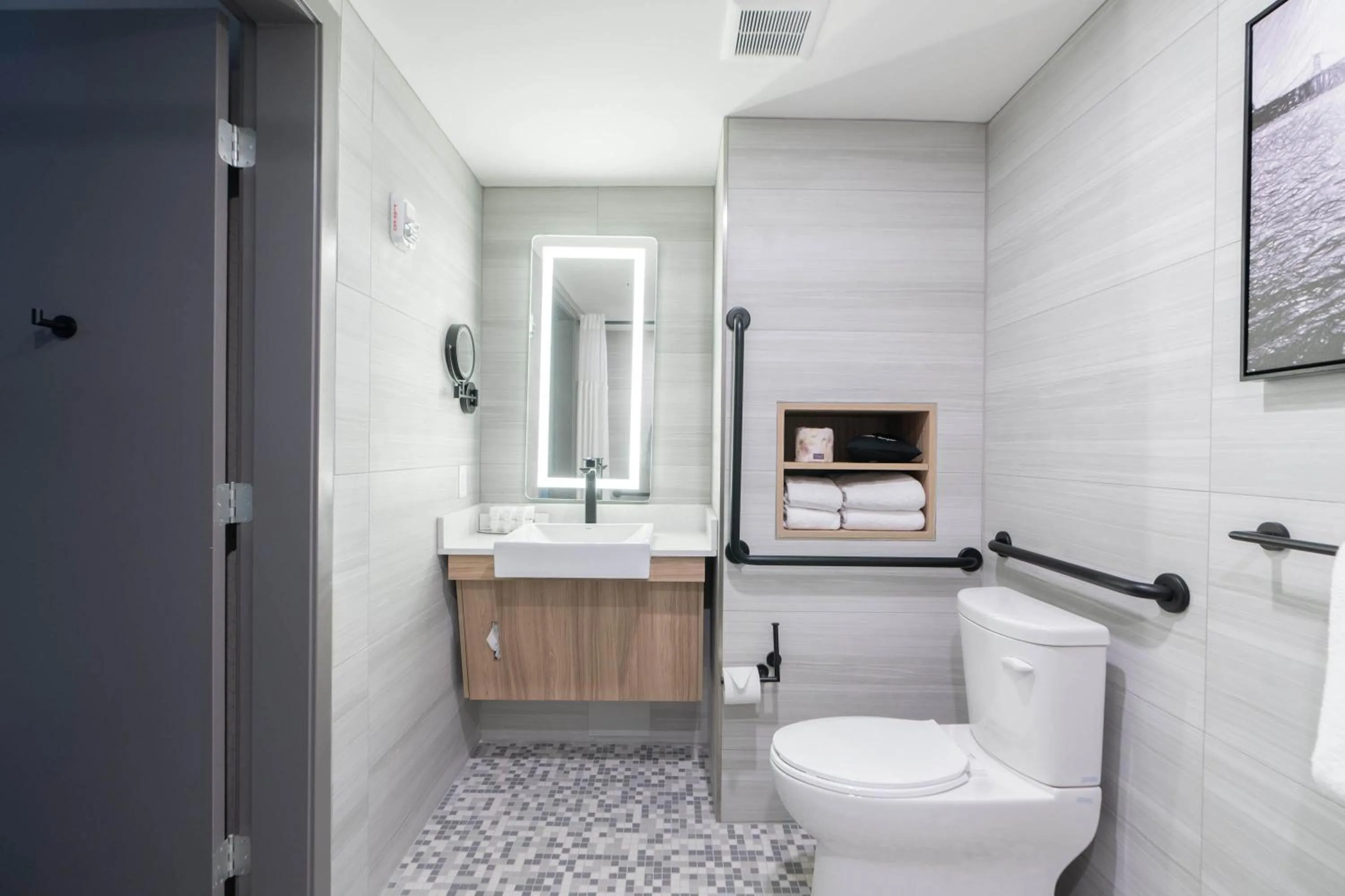 Bathroom in Sandman Signature Dartmouth Hotel & Suites