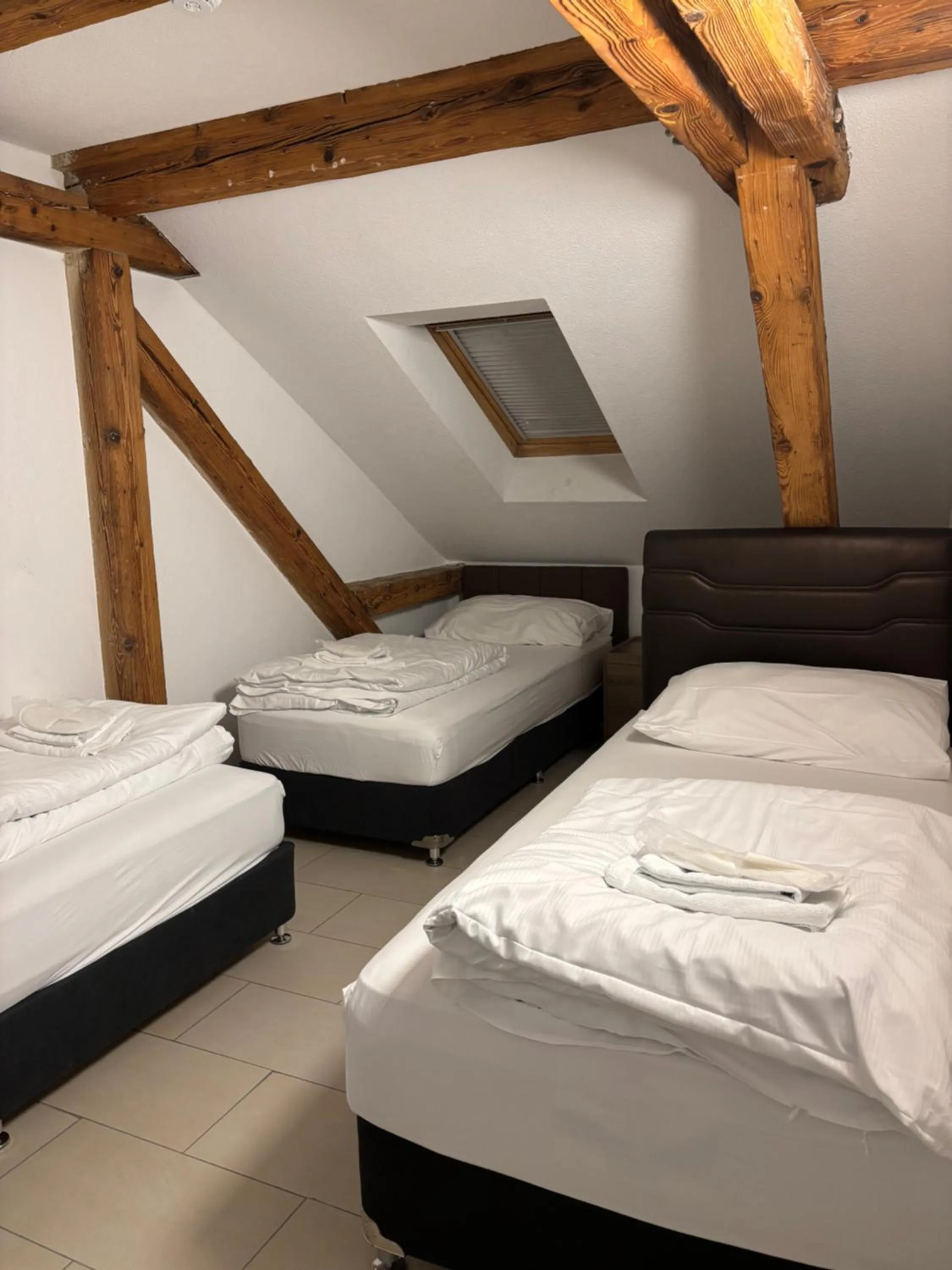 Bed in Nani City Hotel Self Check-In