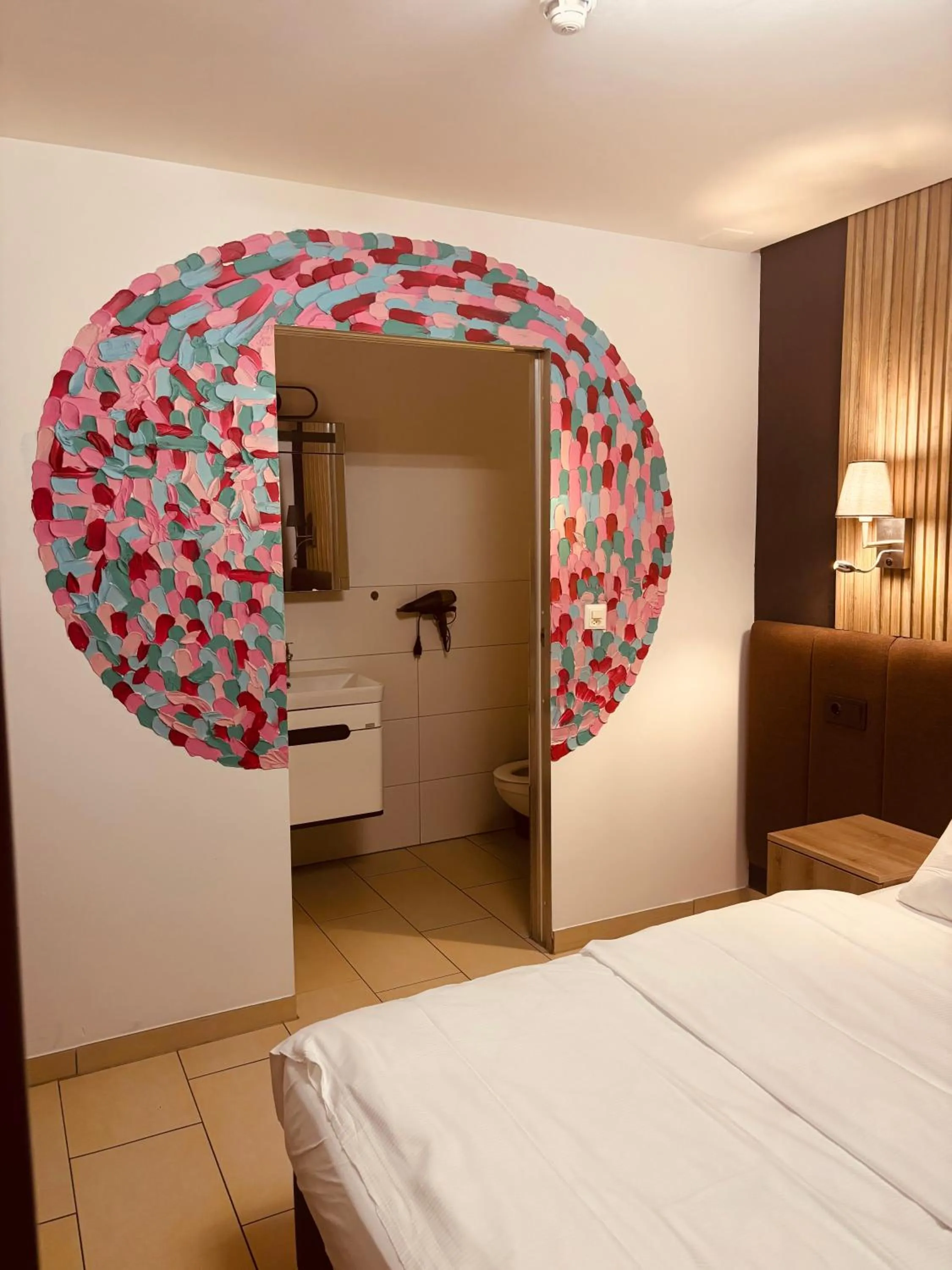 Bed in Nani City Hotel Self Check-In