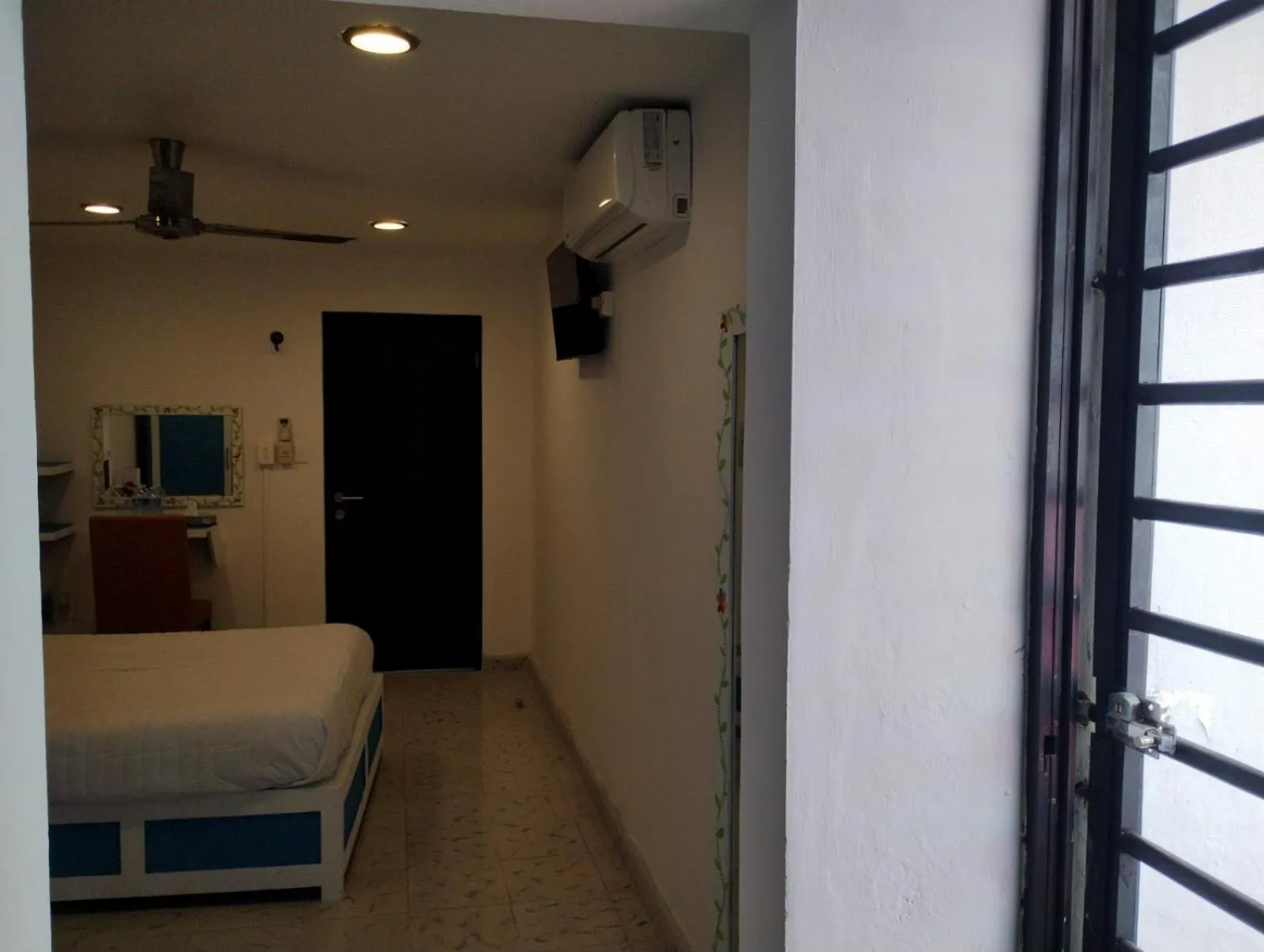 Bed in T´úubul K´iin Bed & Breakfast