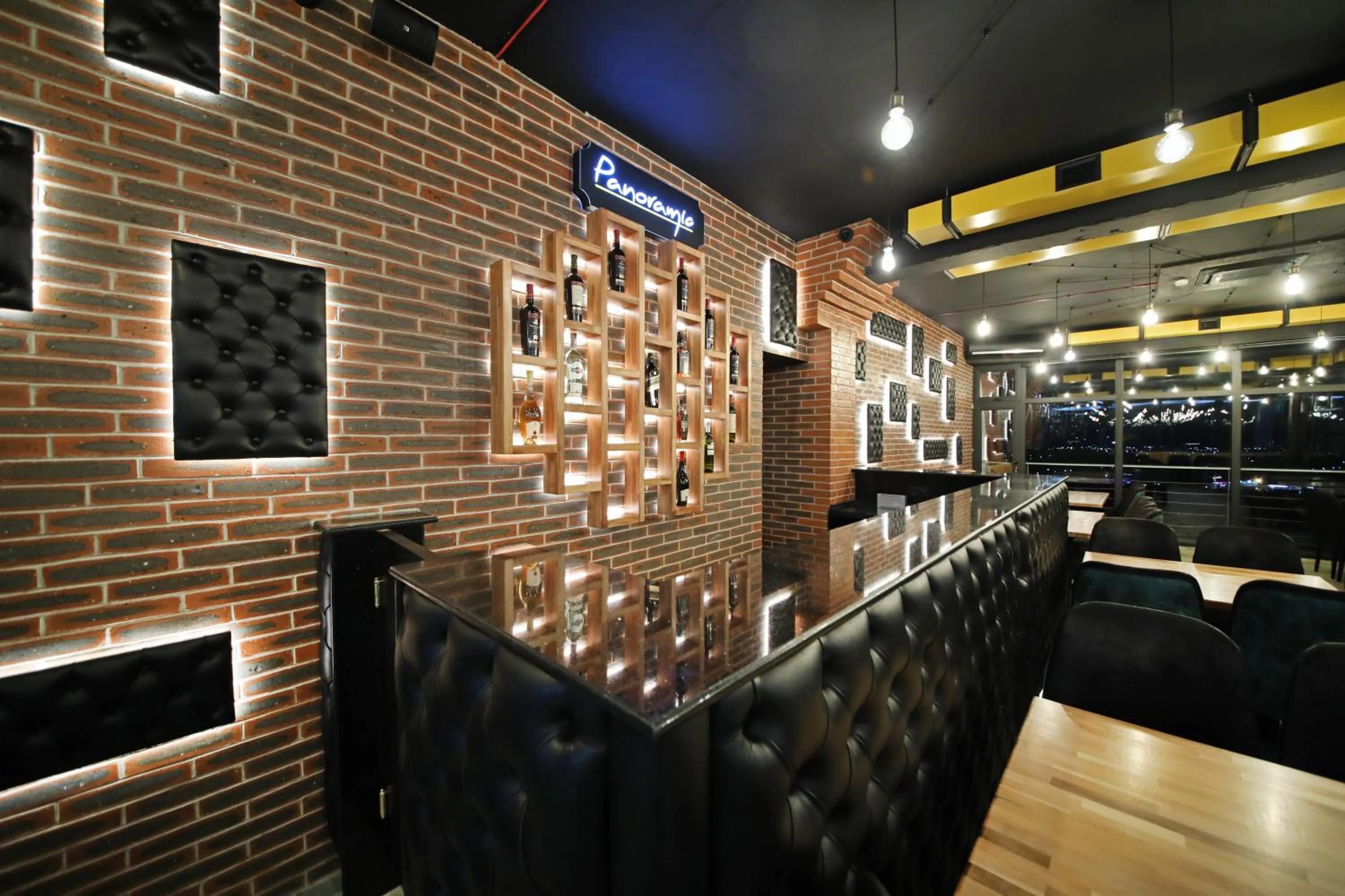 Lounge or bar in Hotel Panoramic