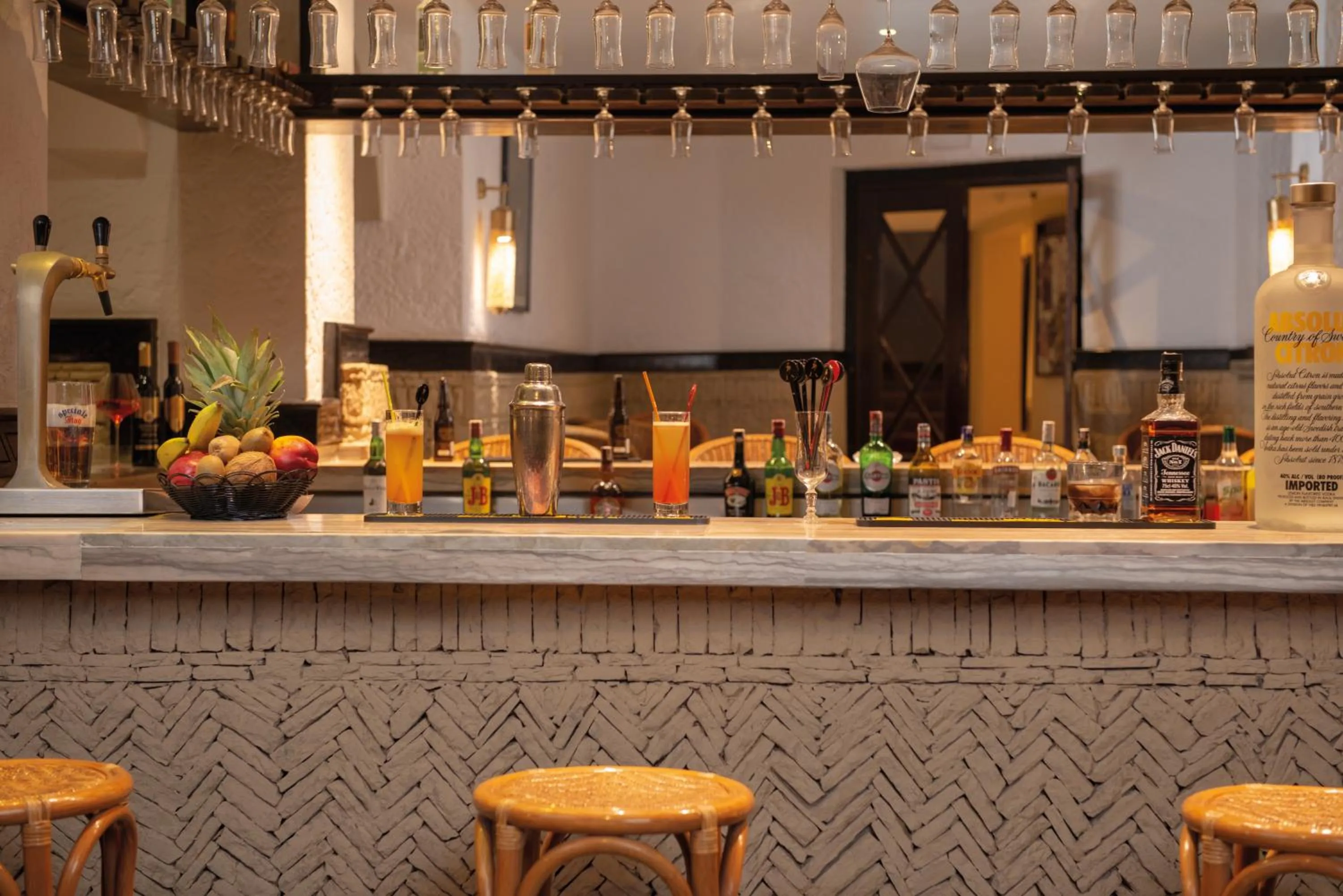 Restaurant/places to eat in Odyssee Park Hotel