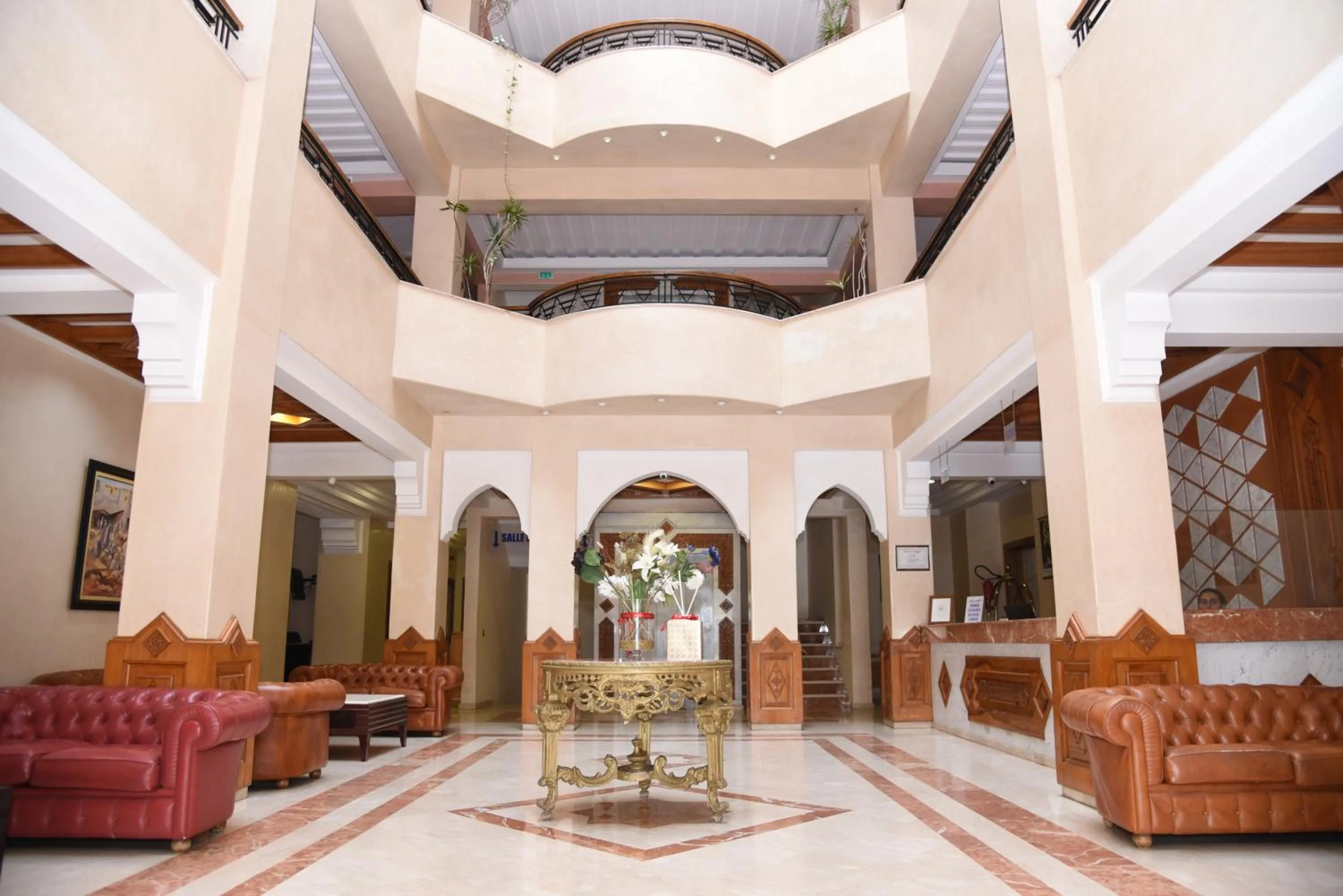 Lobby or reception in Golden Beach Appart'hotel