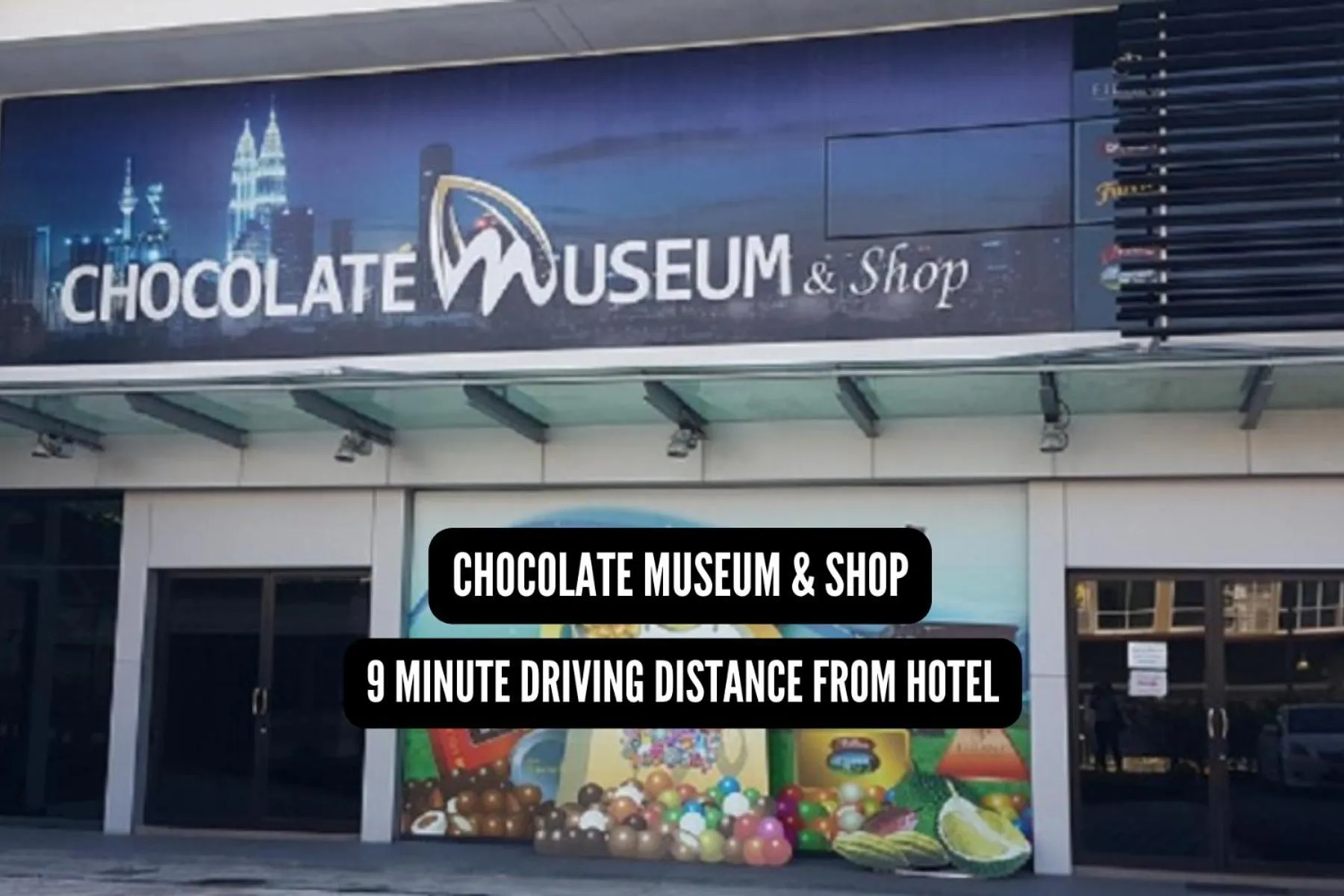 Street view in Smile Hotel Subang Airport