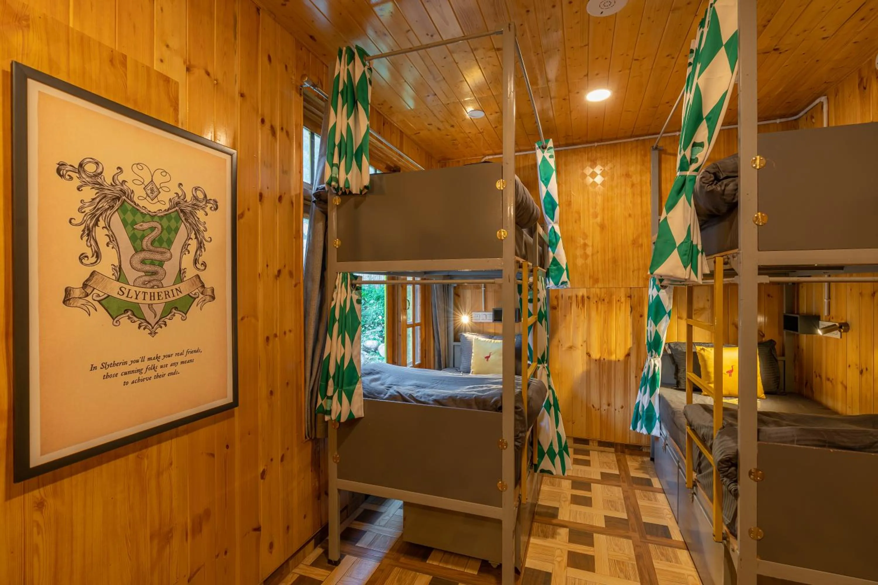 bunk bed, Bed in Whoopers Boutique Kasol