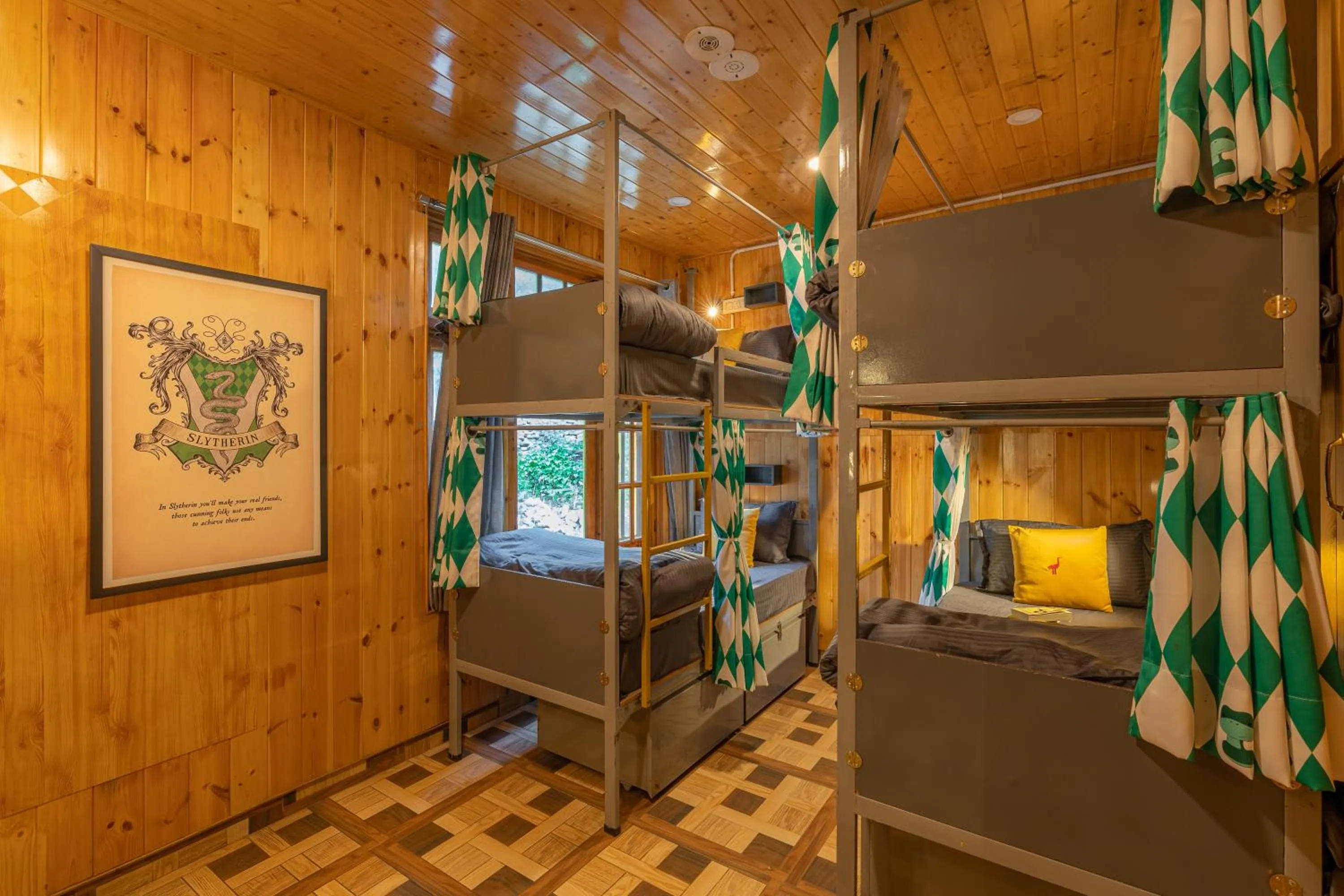 bunk bed, Bed in Whoopers Boutique Kasol